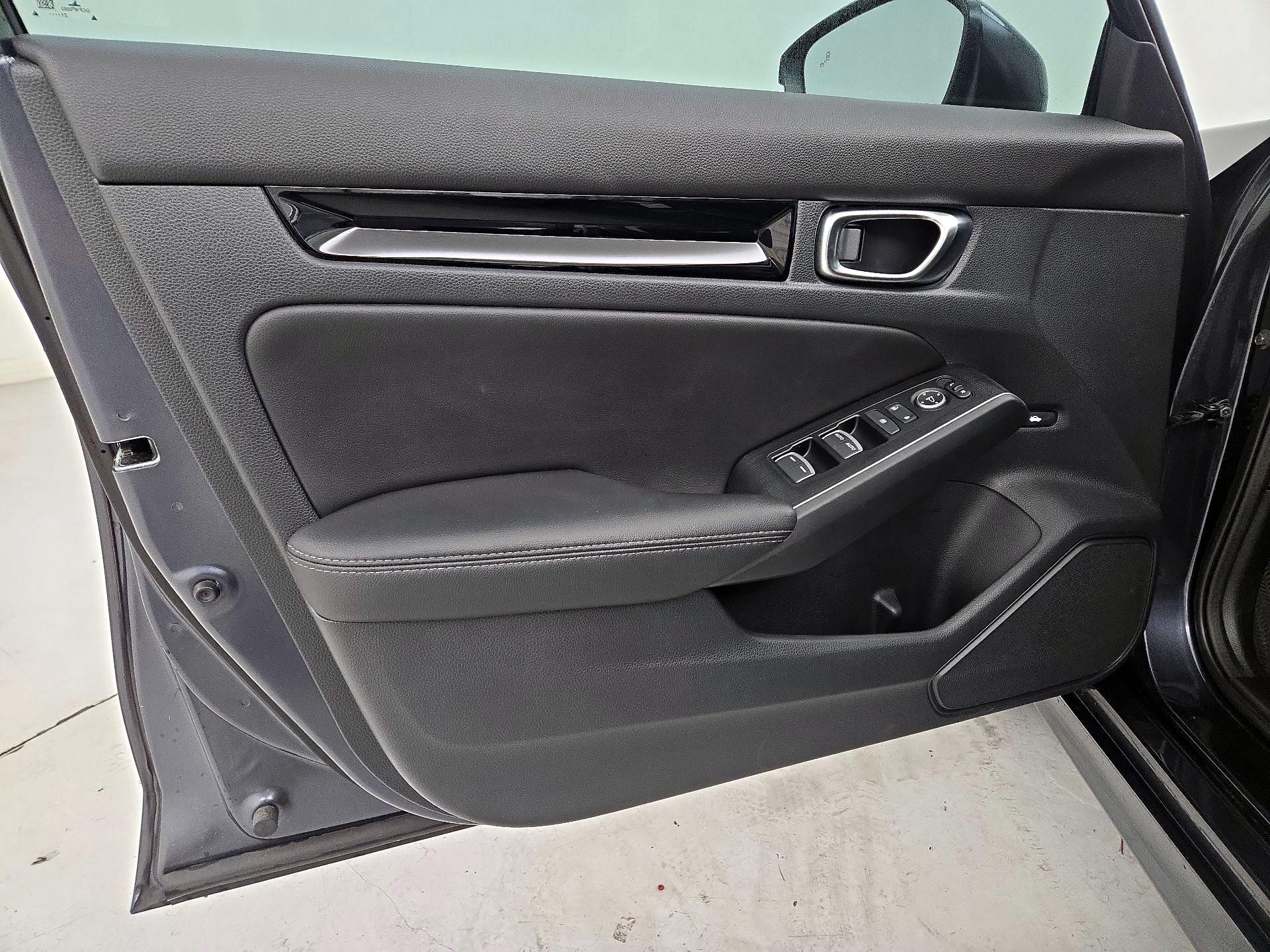 Thumbnail: 2022 Honda Civic - 12