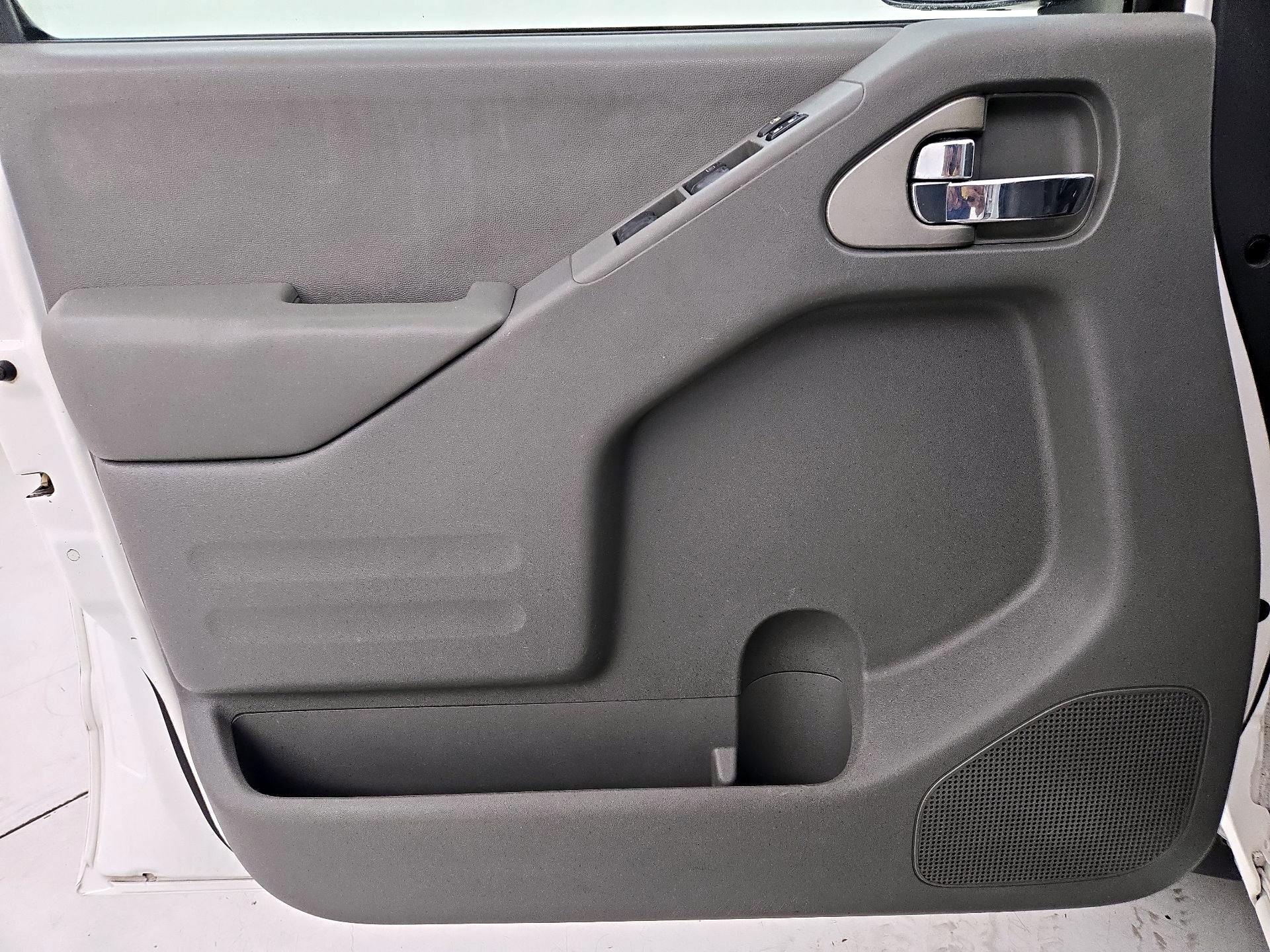 Thumbnail: 2017 Nissan Frontier - 12