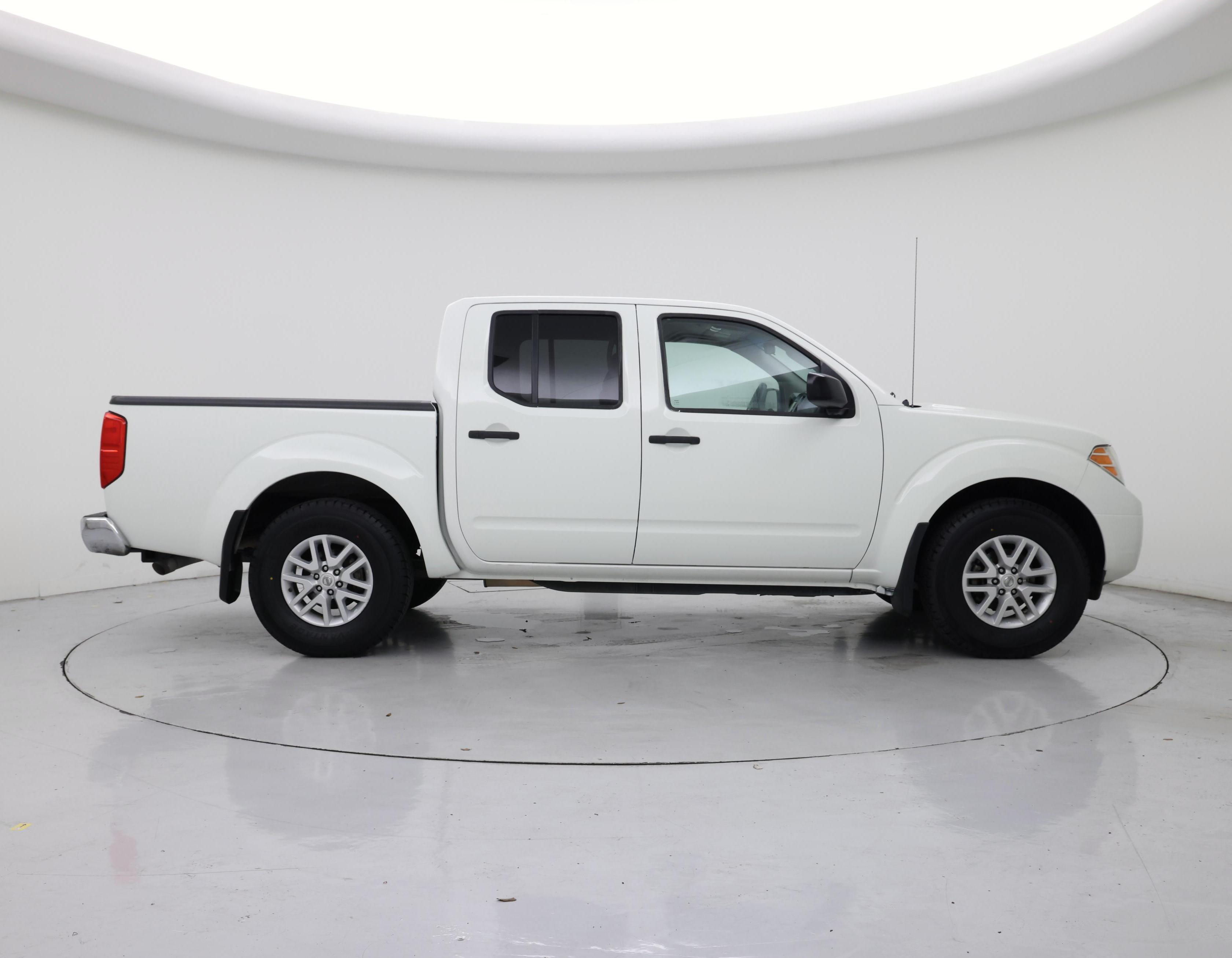 Thumbnail: 2017 Nissan Frontier - 7