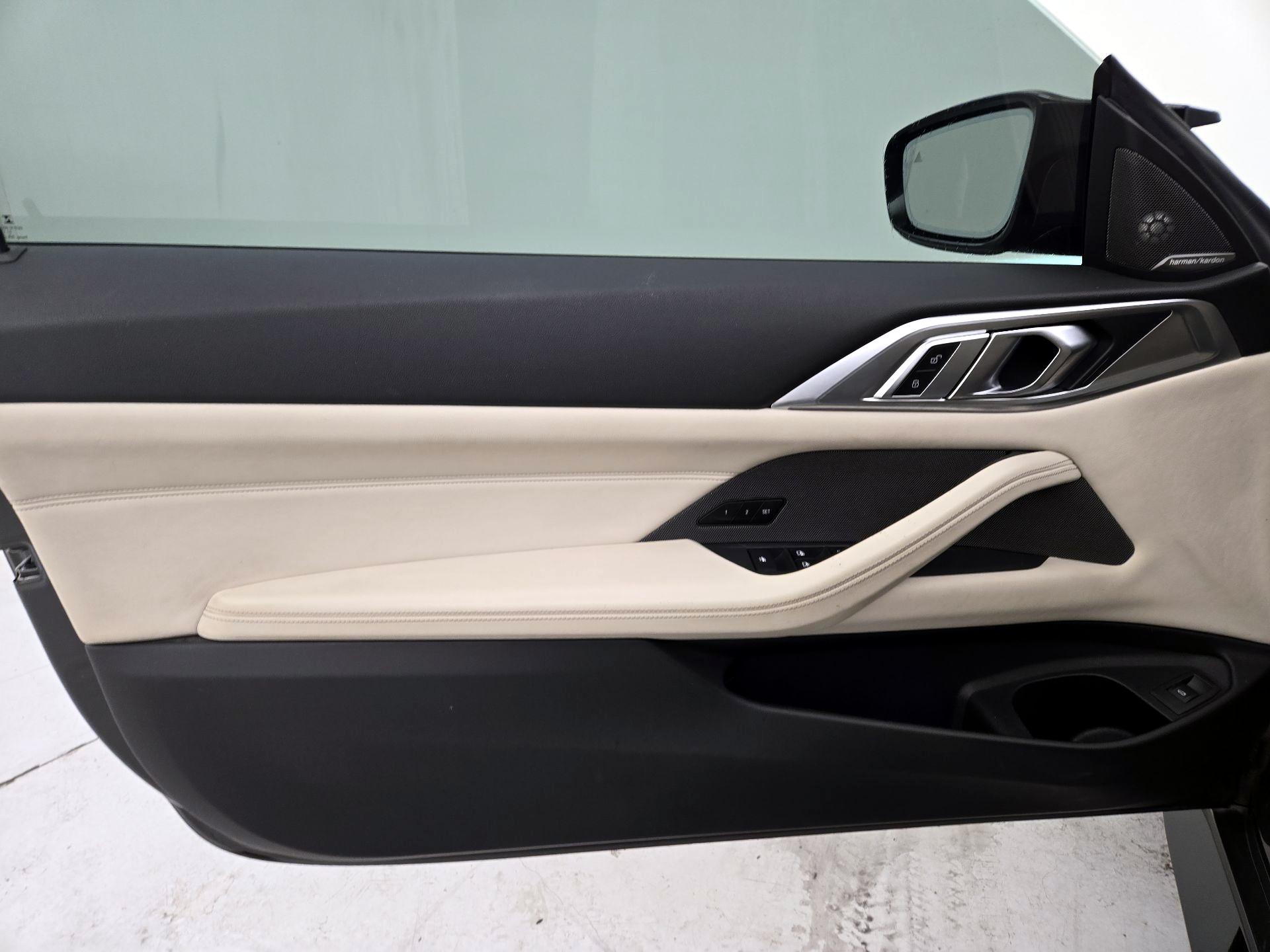 Thumbnail: 2022 BMW M4 - 12