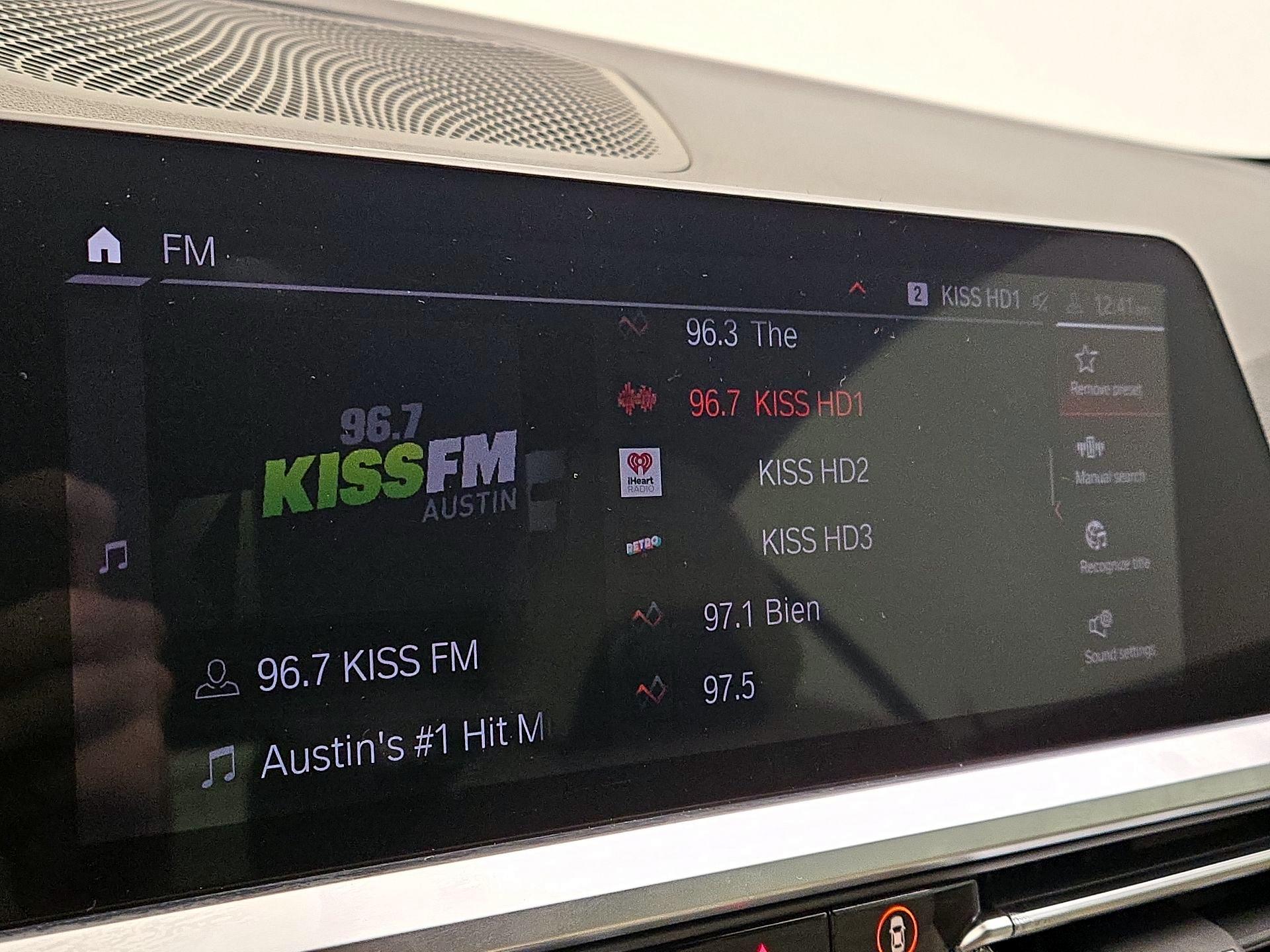 Thumbnail: 2022 BMW M4 - 16