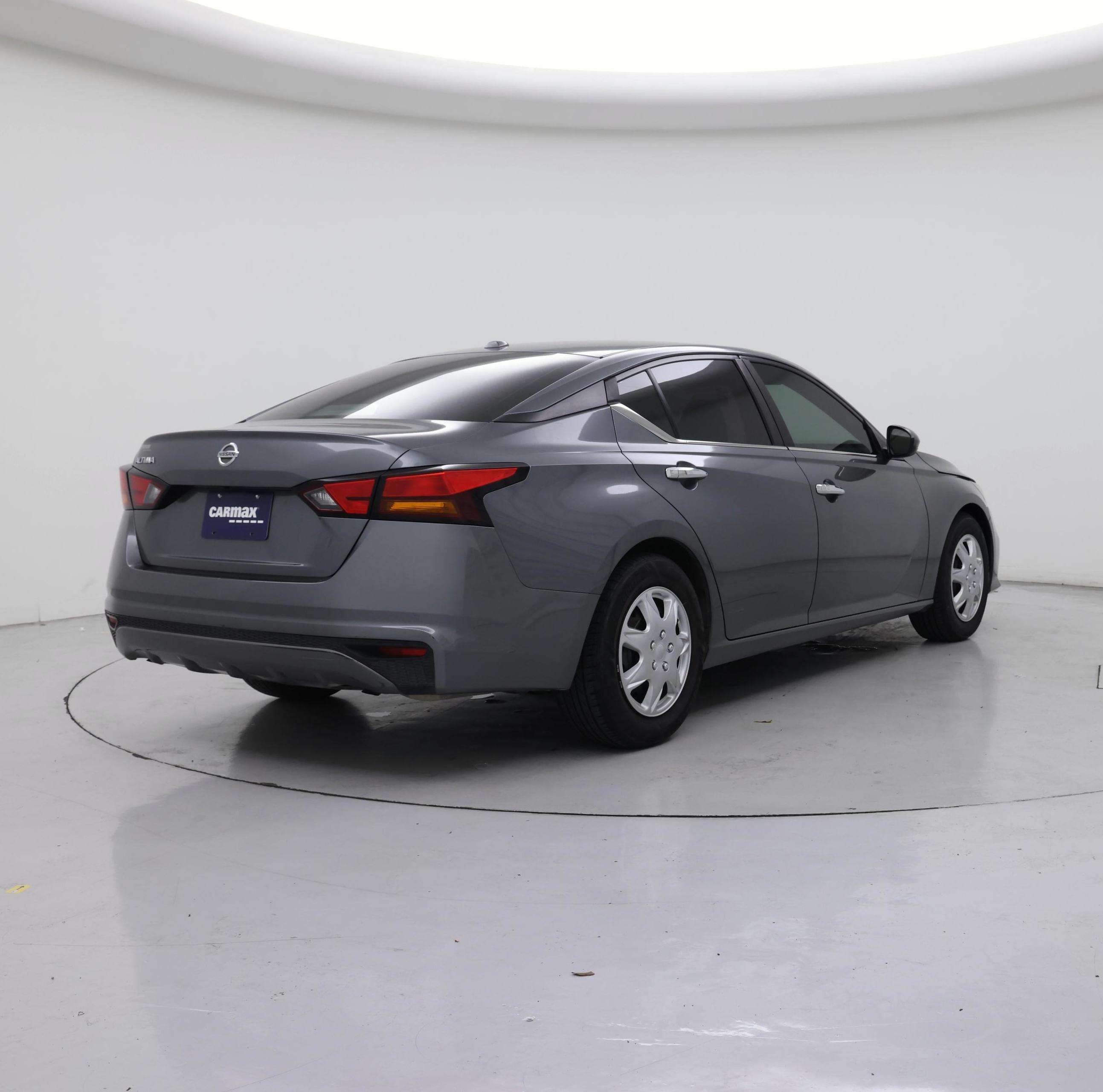 Thumbnail: 2020 Nissan Altima - 8