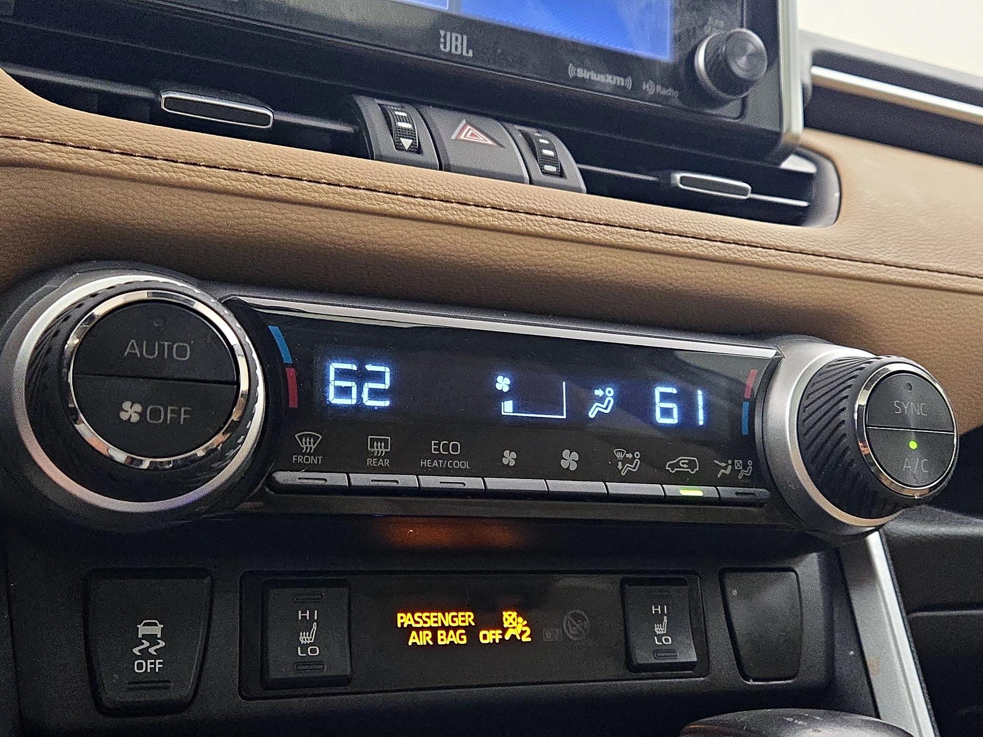 Thumbnail: 2021 Toyota RAV4 - 16