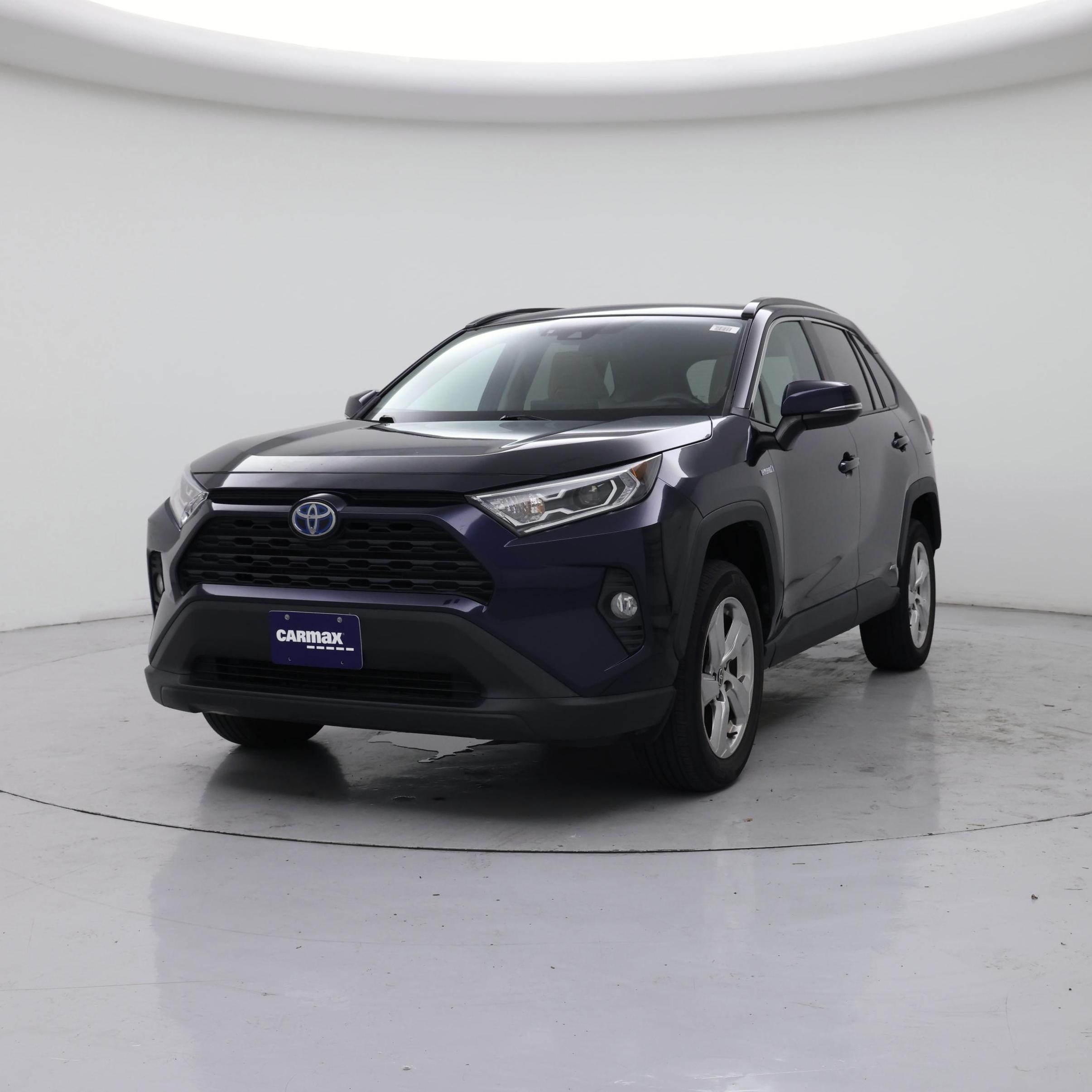 Thumbnail: 2021 Toyota RAV4 - 4