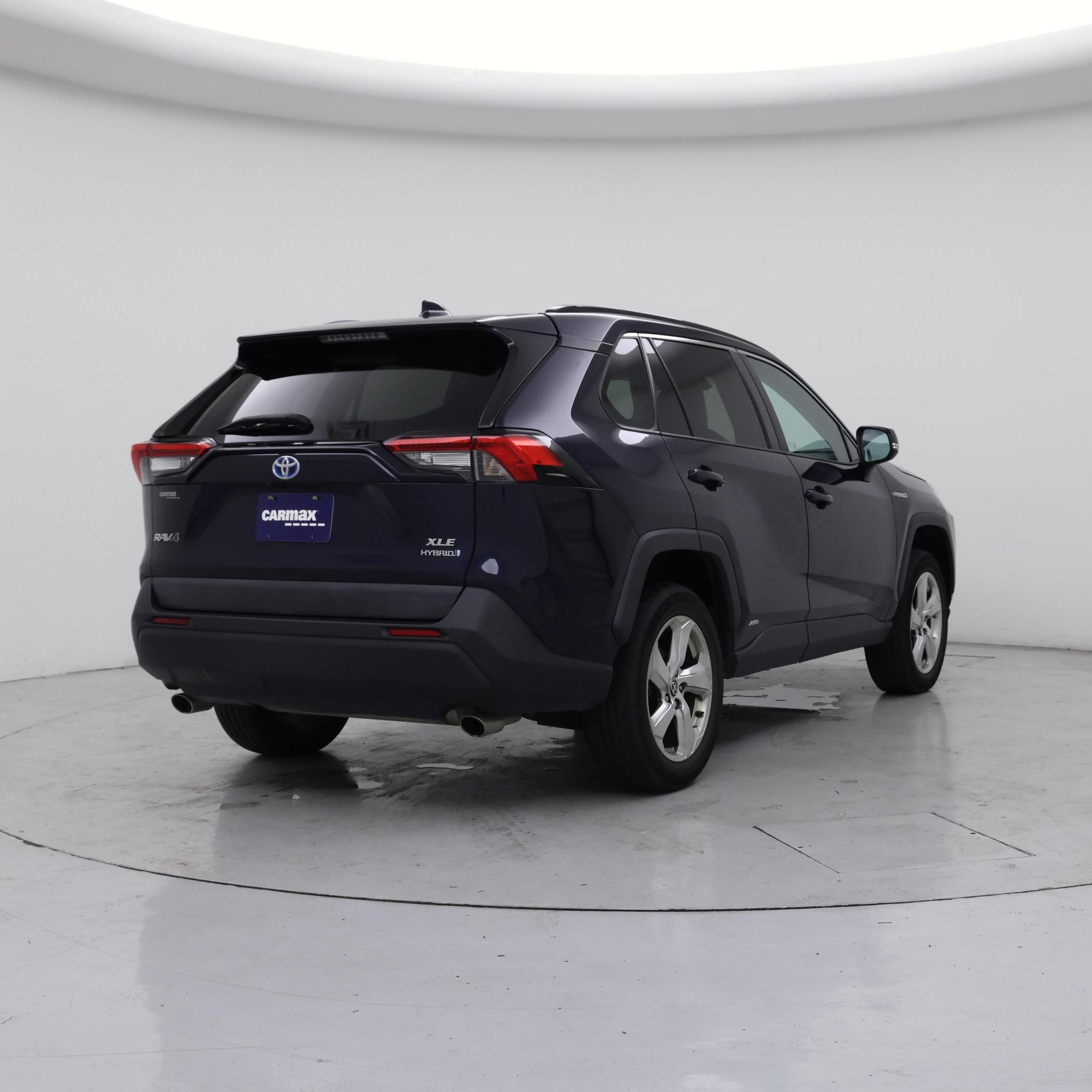 Thumbnail: 2021 Toyota RAV4 - 8