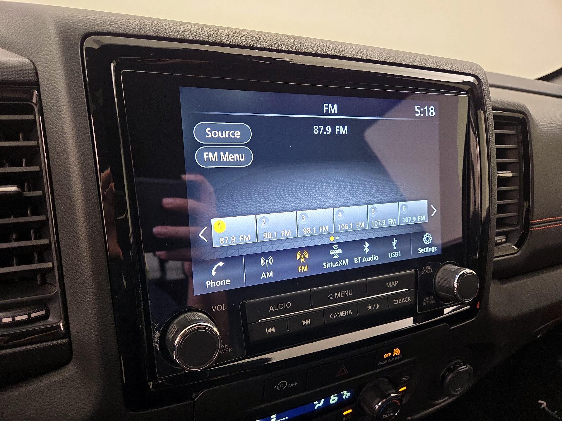 Thumbnail: 2023 Nissan Frontier - 16