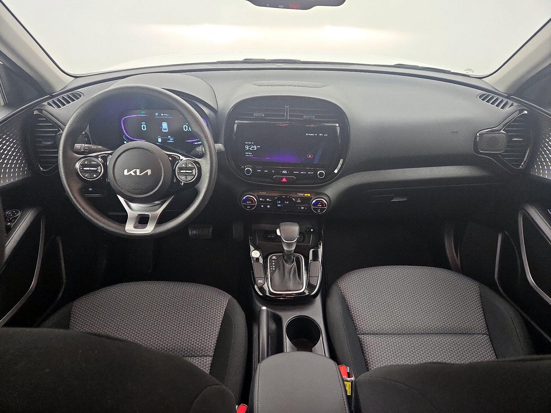 Thumbnail: 2023 Kia Soul - 9