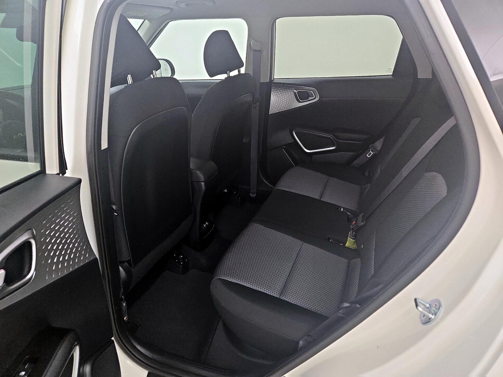 Thumbnail: 2023 Kia Soul - 20