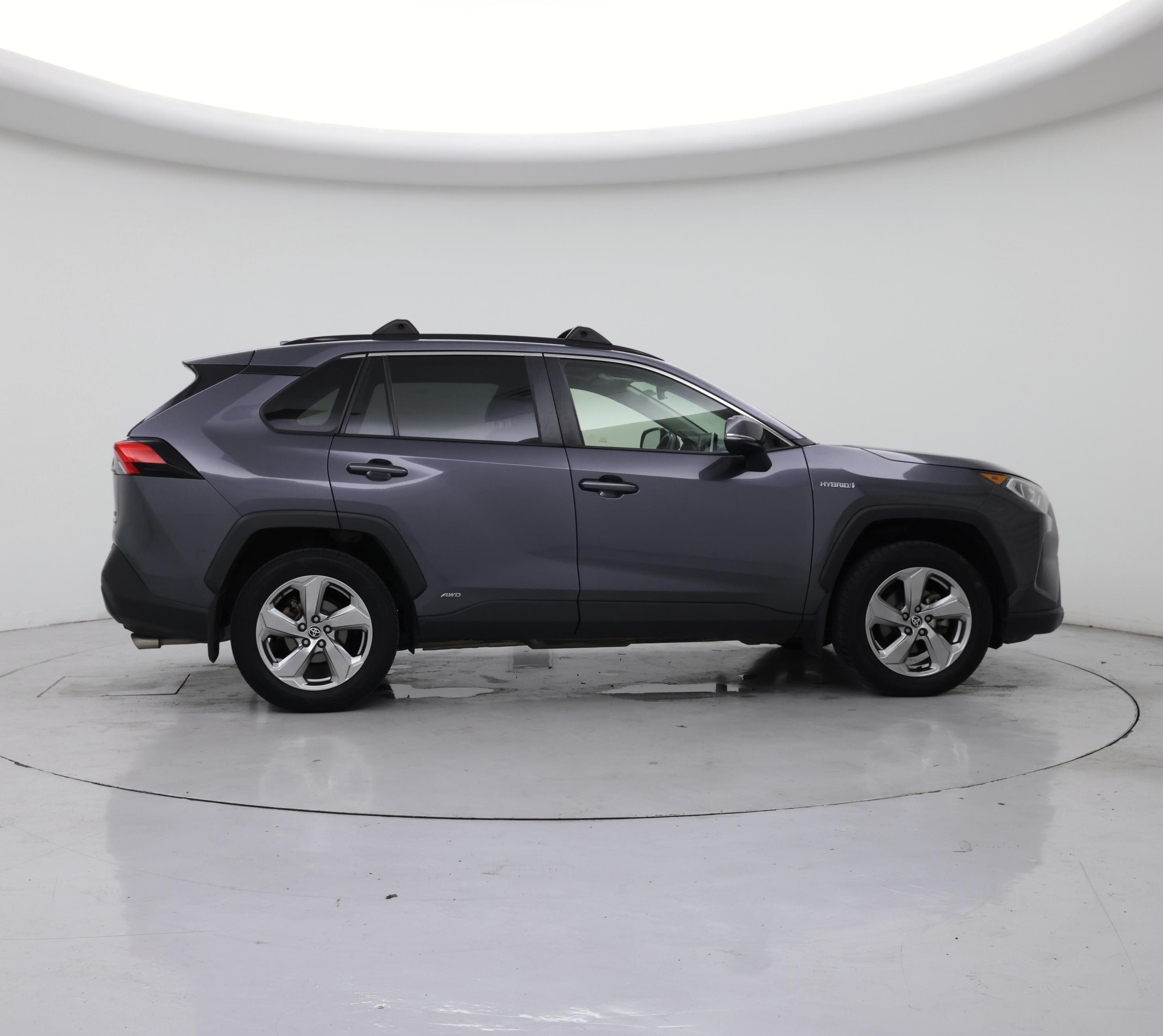 Thumbnail: 2021 Toyota RAV4 - 7
