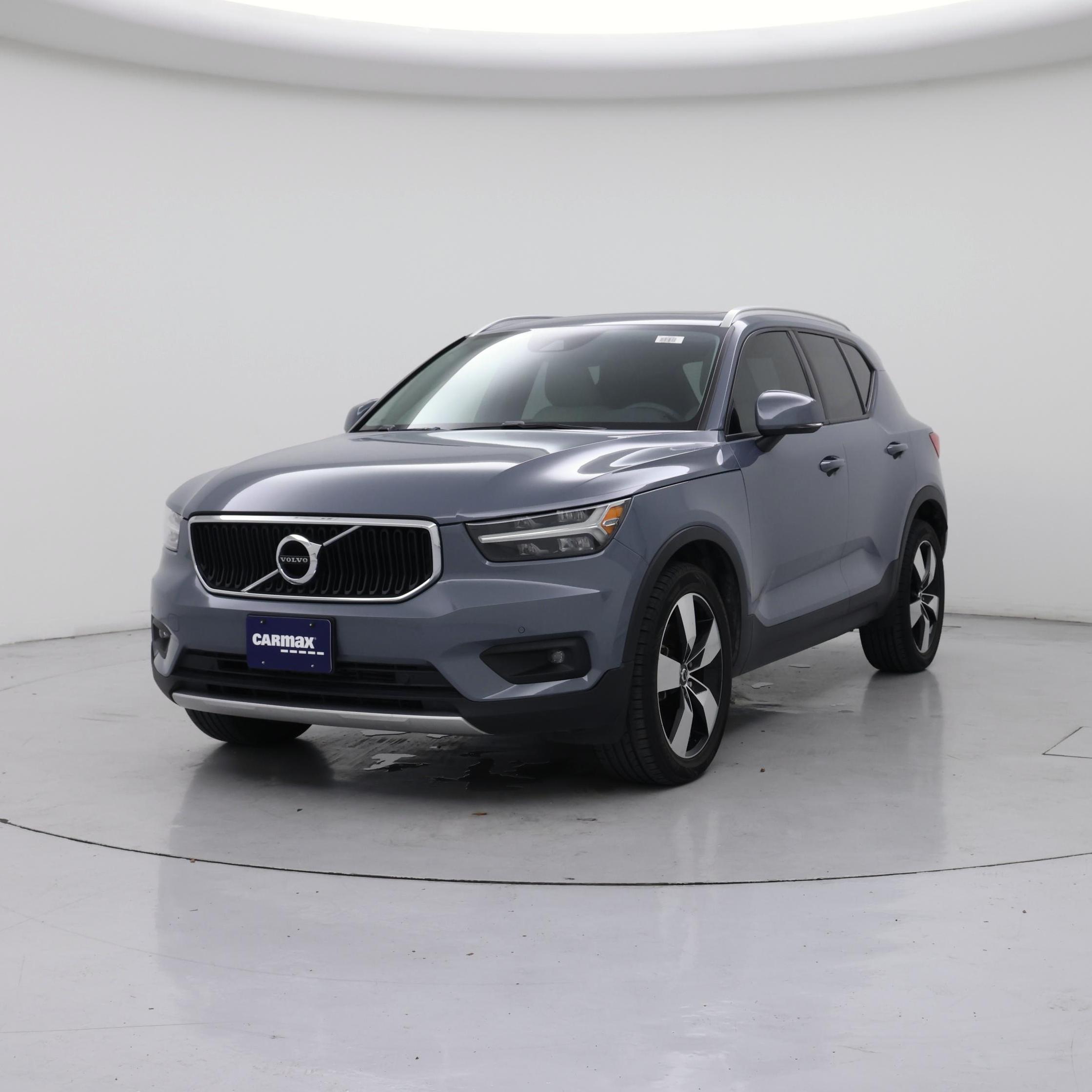 Thumbnail: 2021 Volvo XC40 - 4
