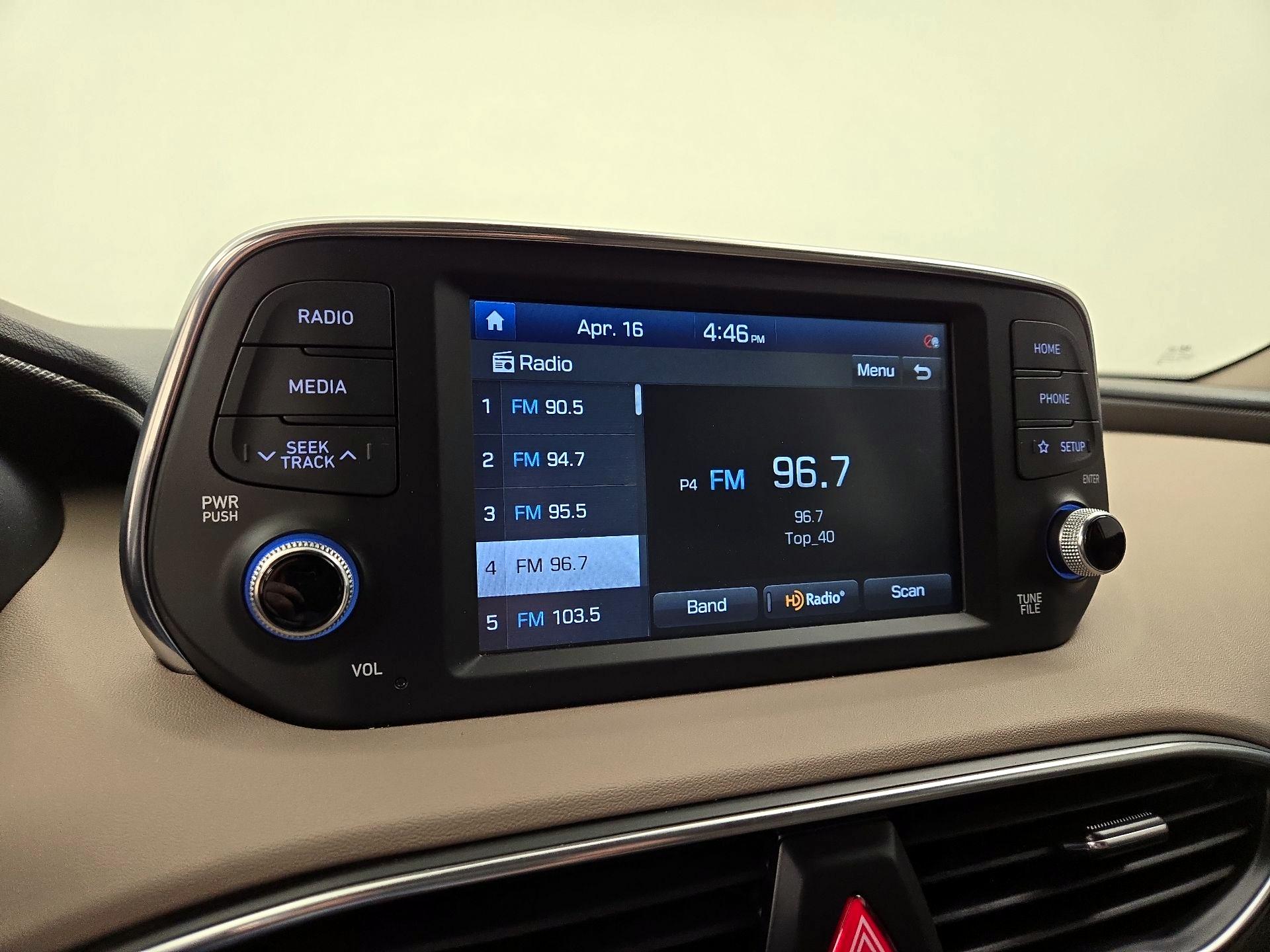 Thumbnail: 2020 Hyundai Santa Fe - 15