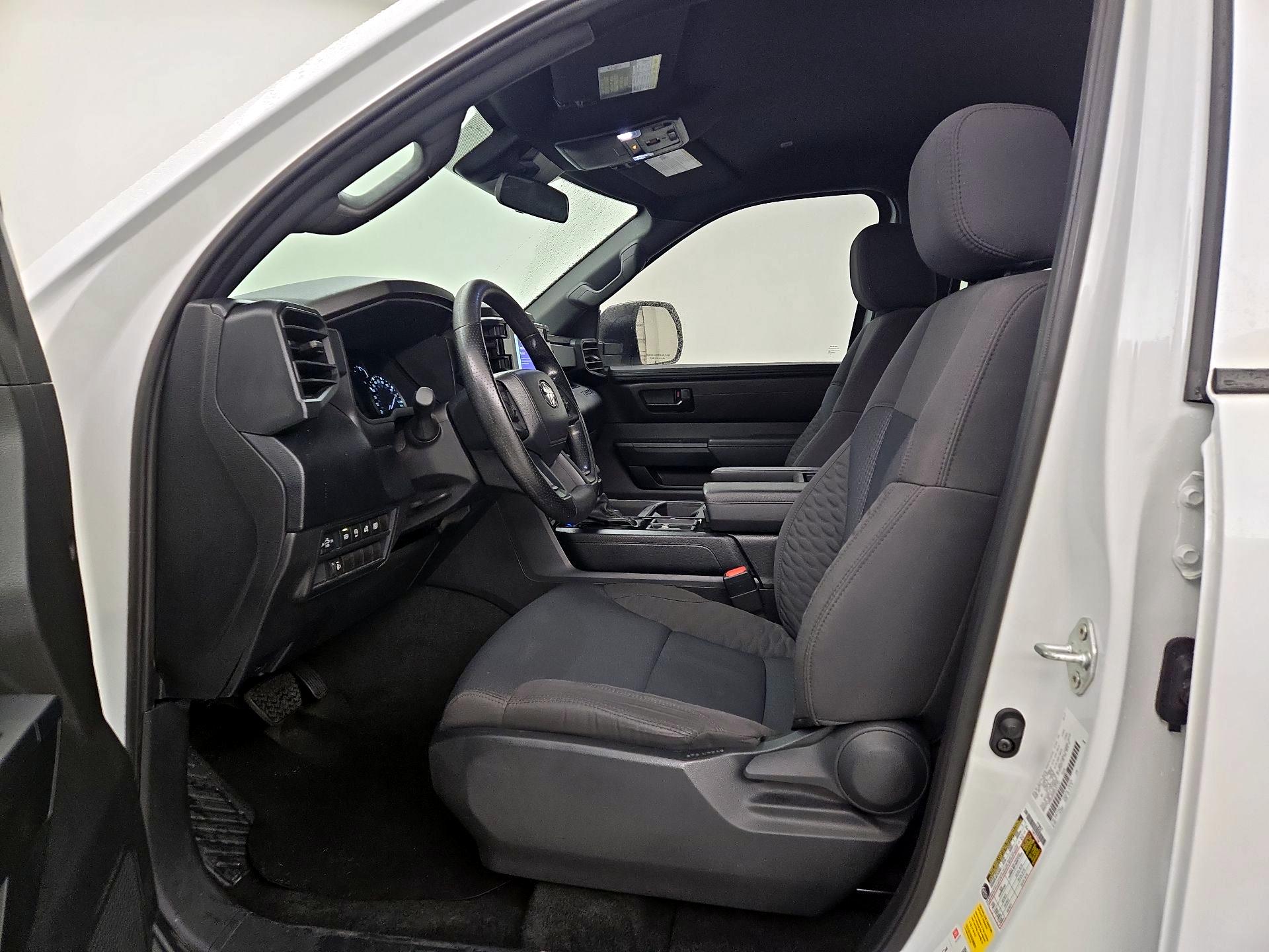 Thumbnail: 2025 Toyota Tundra - 11