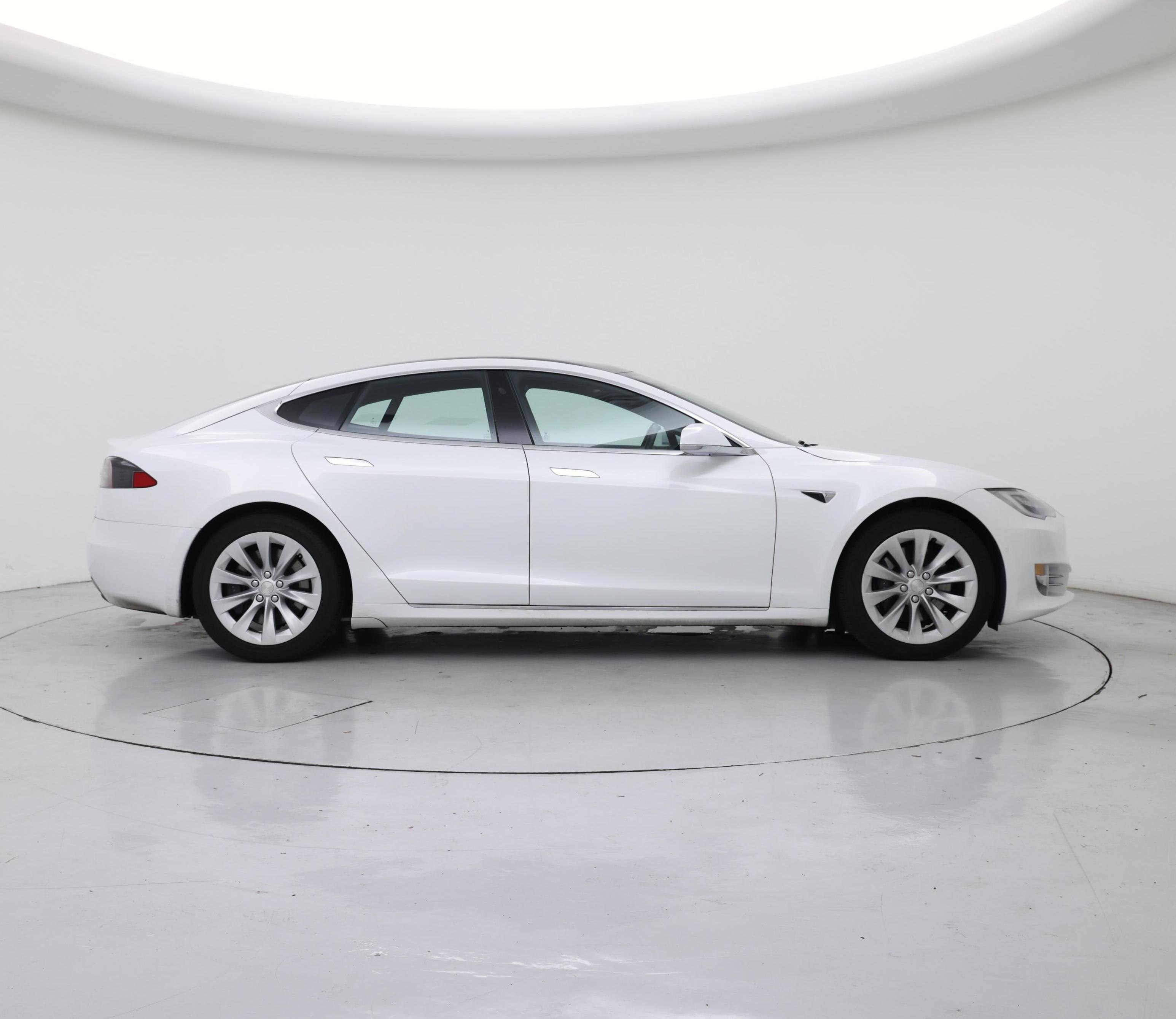 Thumbnail: 2020 Tesla Model S - 7