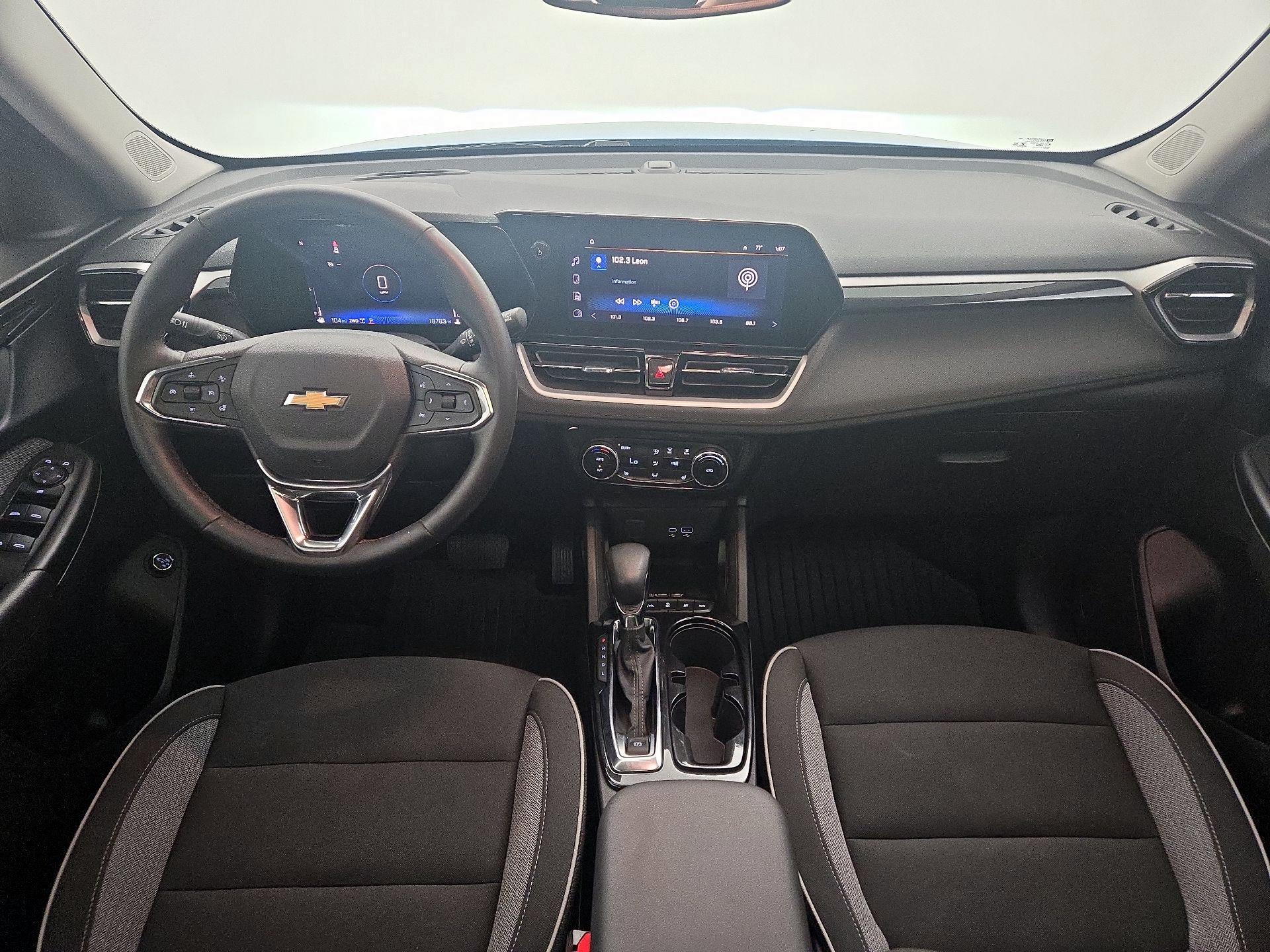 Thumbnail: 2025 Chevrolet TrailBlazer - 9