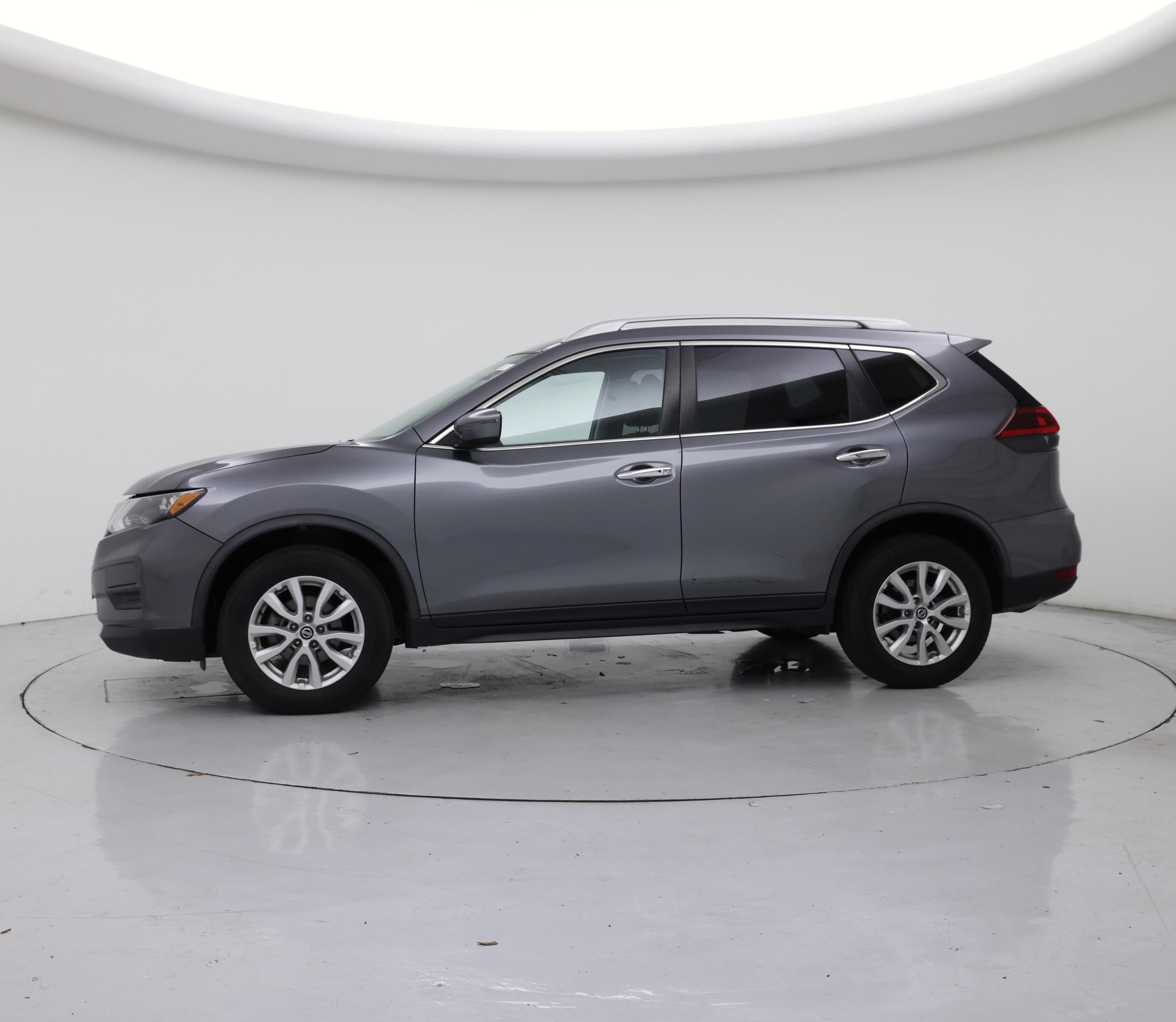 Thumbnail: 2018 Nissan Rogue - 3