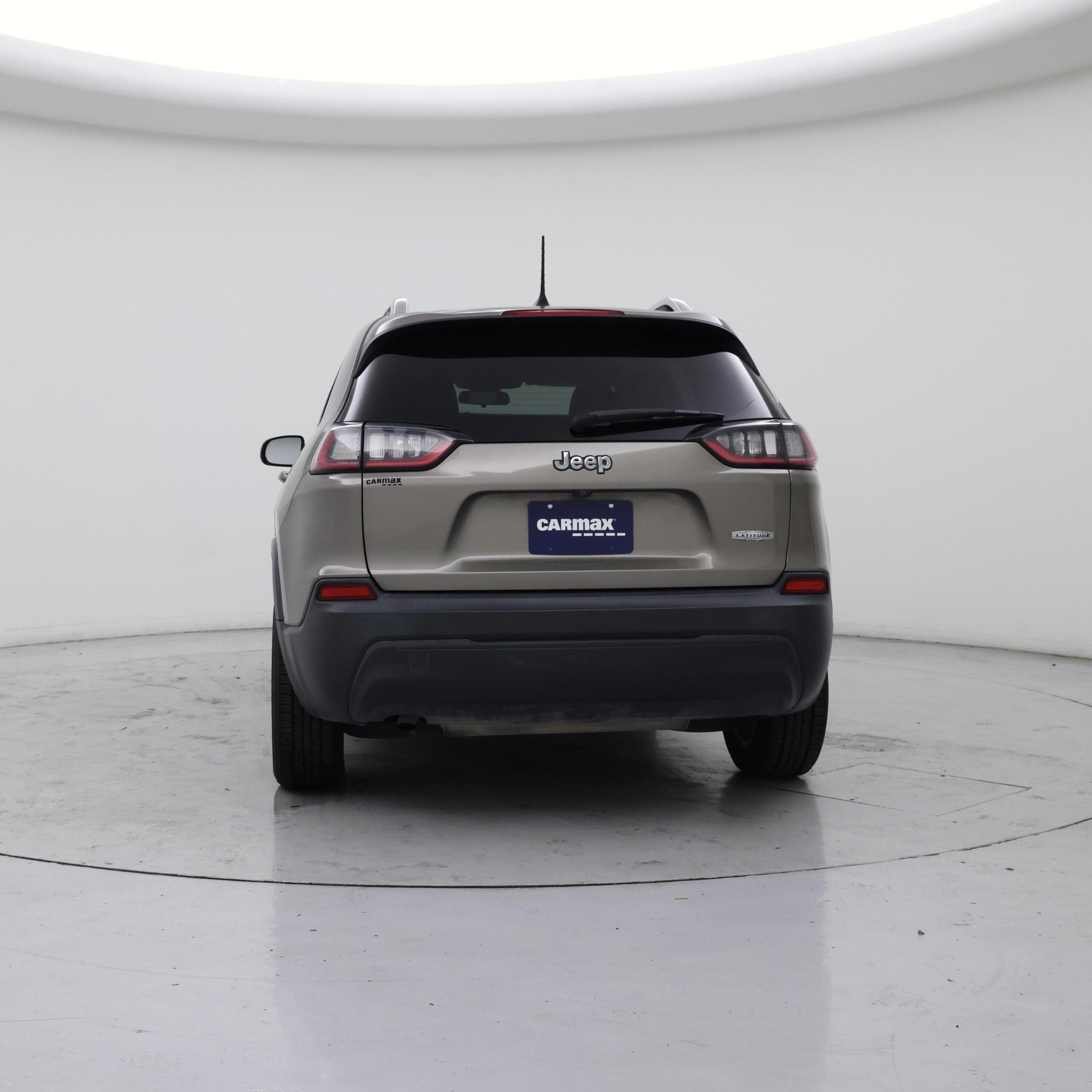 Thumbnail: 2019 Jeep Cherokee - 6