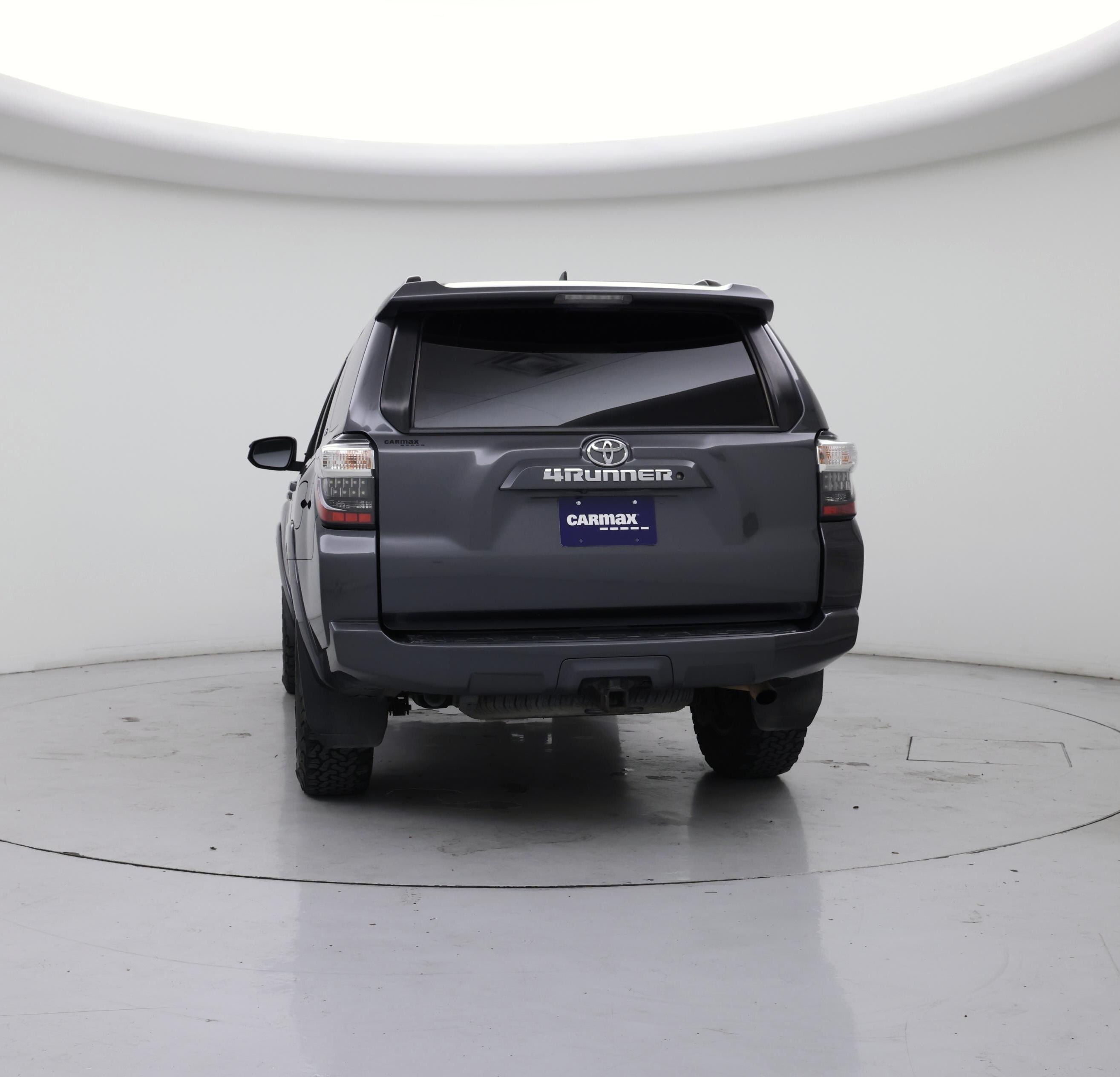 Thumbnail: 2019 Toyota 4Runner - 6