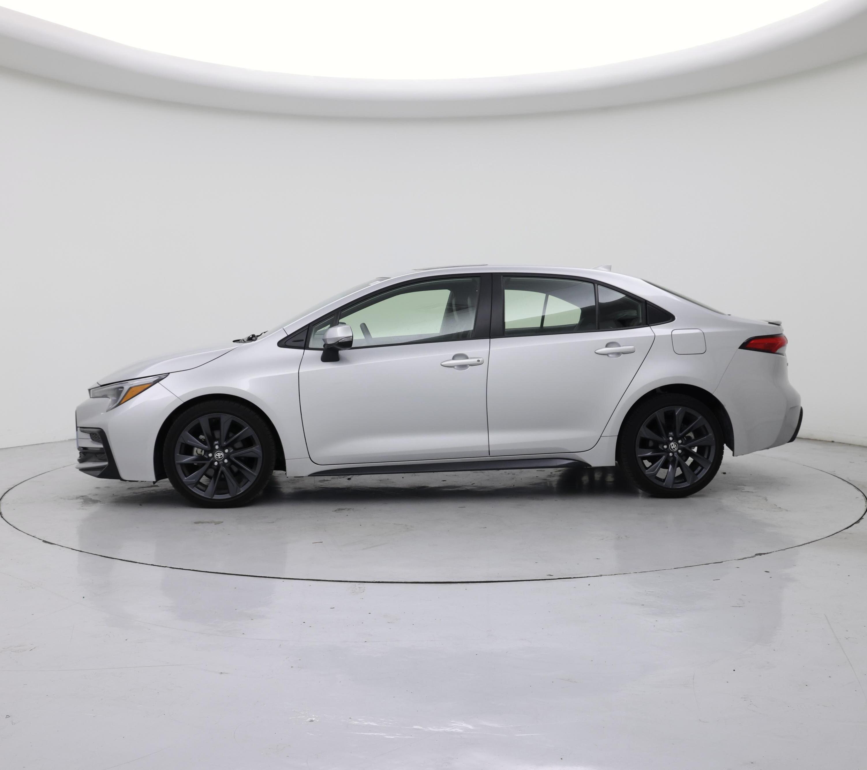 Thumbnail: 2023 Toyota Corolla - 3