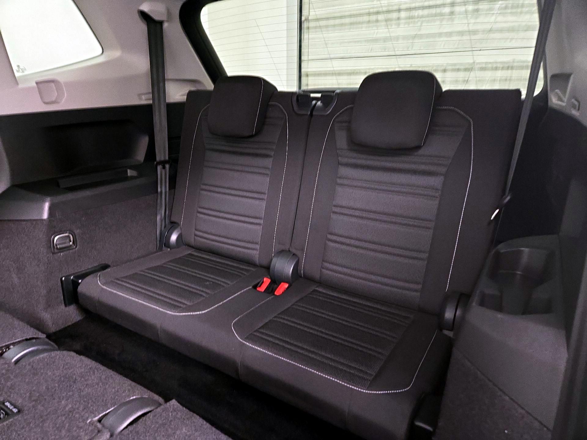 Thumbnail: 2023 Volkswagen Tiguan - 20