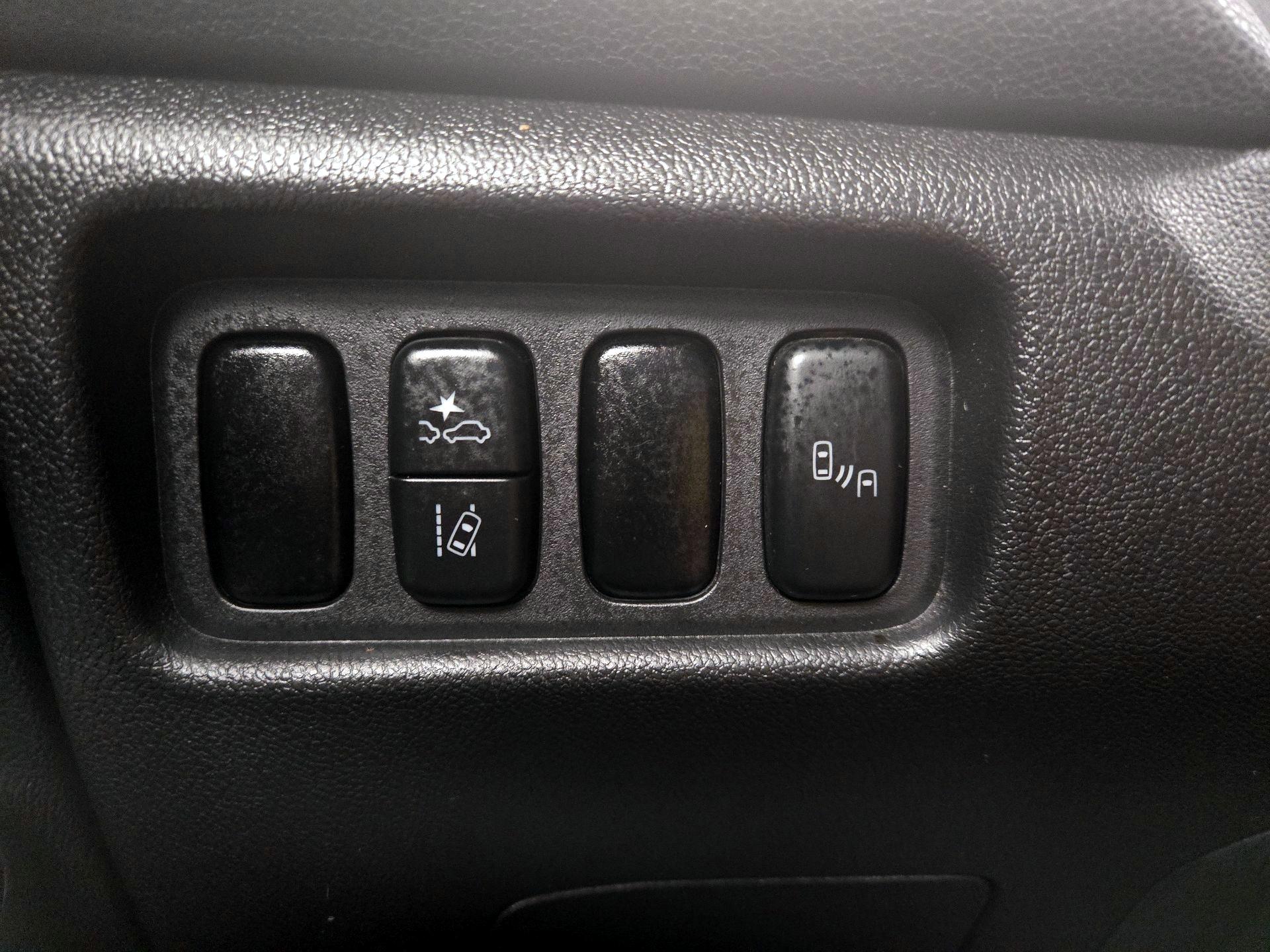 Thumbnail: 2022 Mitsubishi Outlander Sport - 13