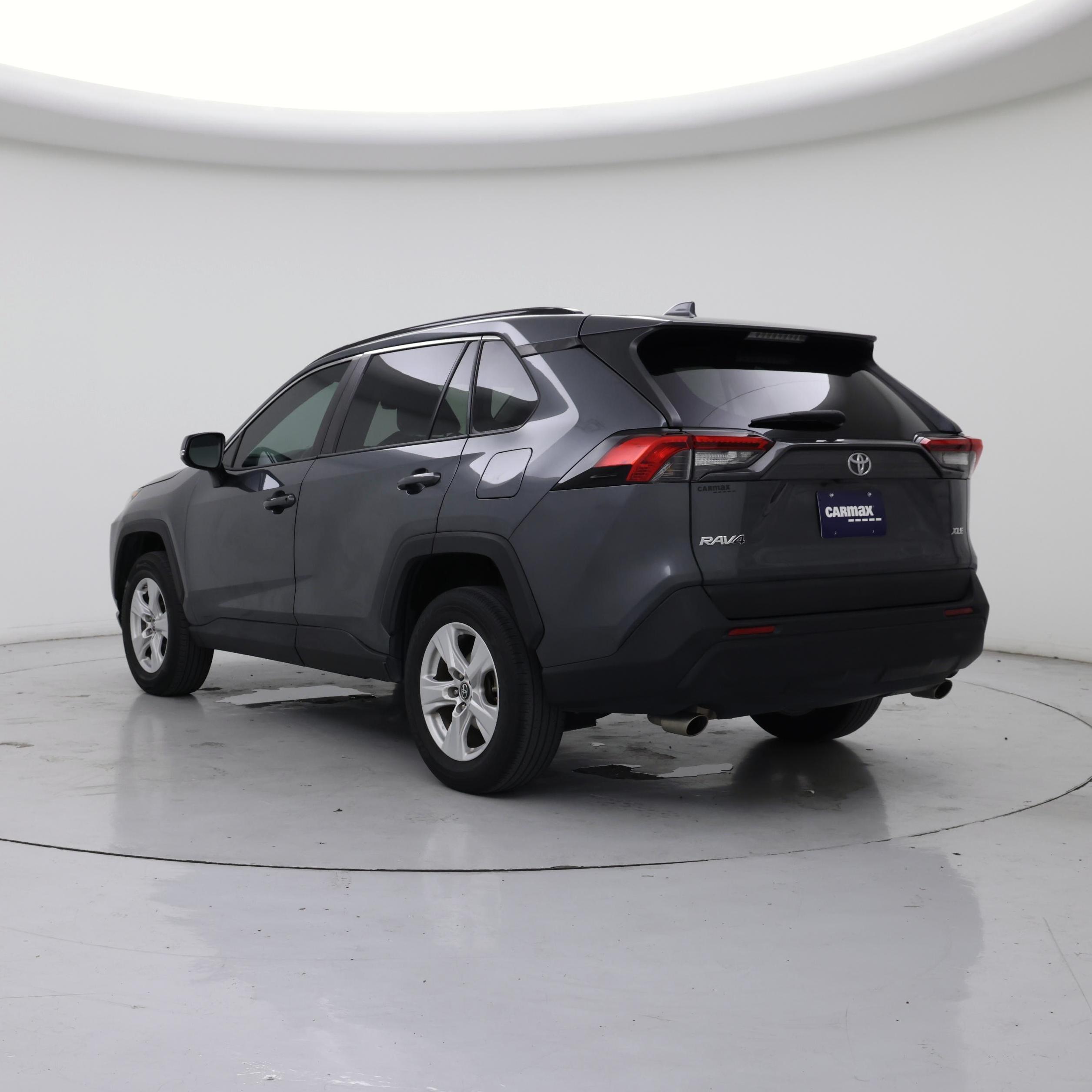 Thumbnail: 2019 Toyota RAV4 - 2