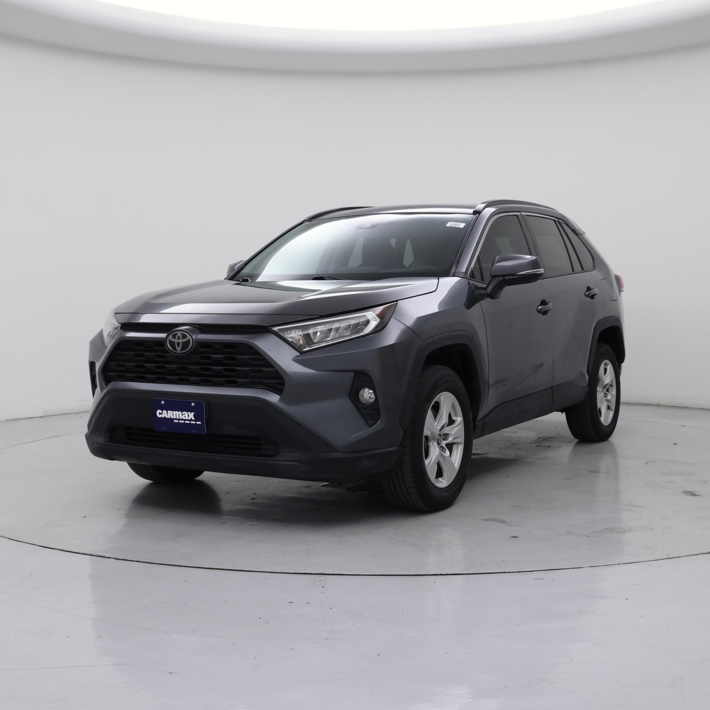 Thumbnail: 2019 Toyota RAV4 - 4
