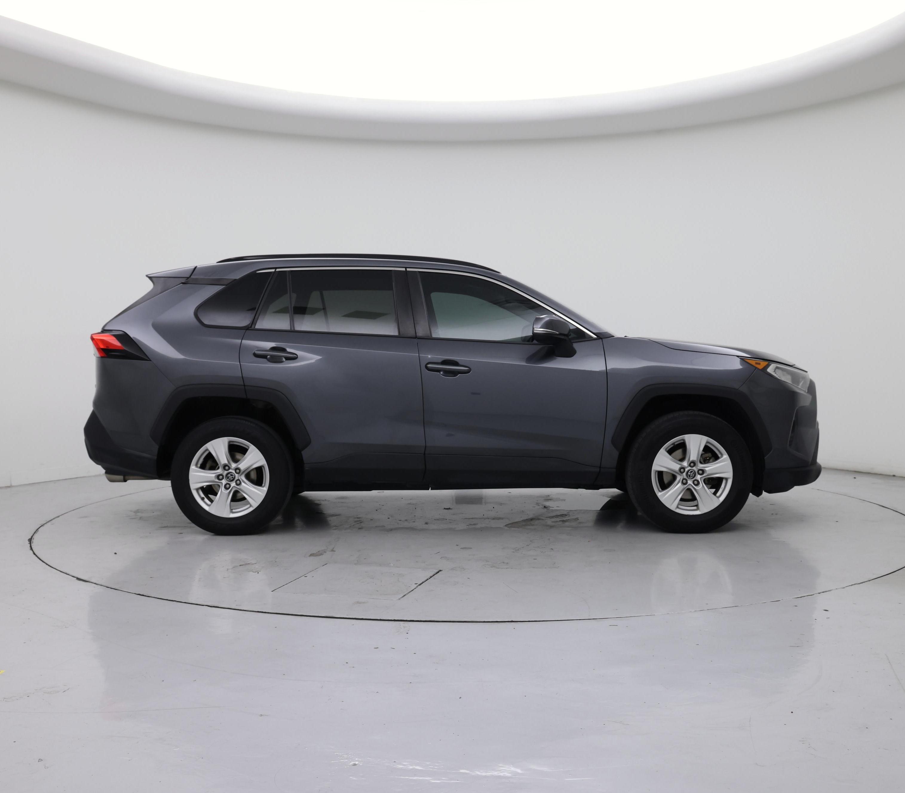 Thumbnail: 2019 Toyota RAV4 - 7