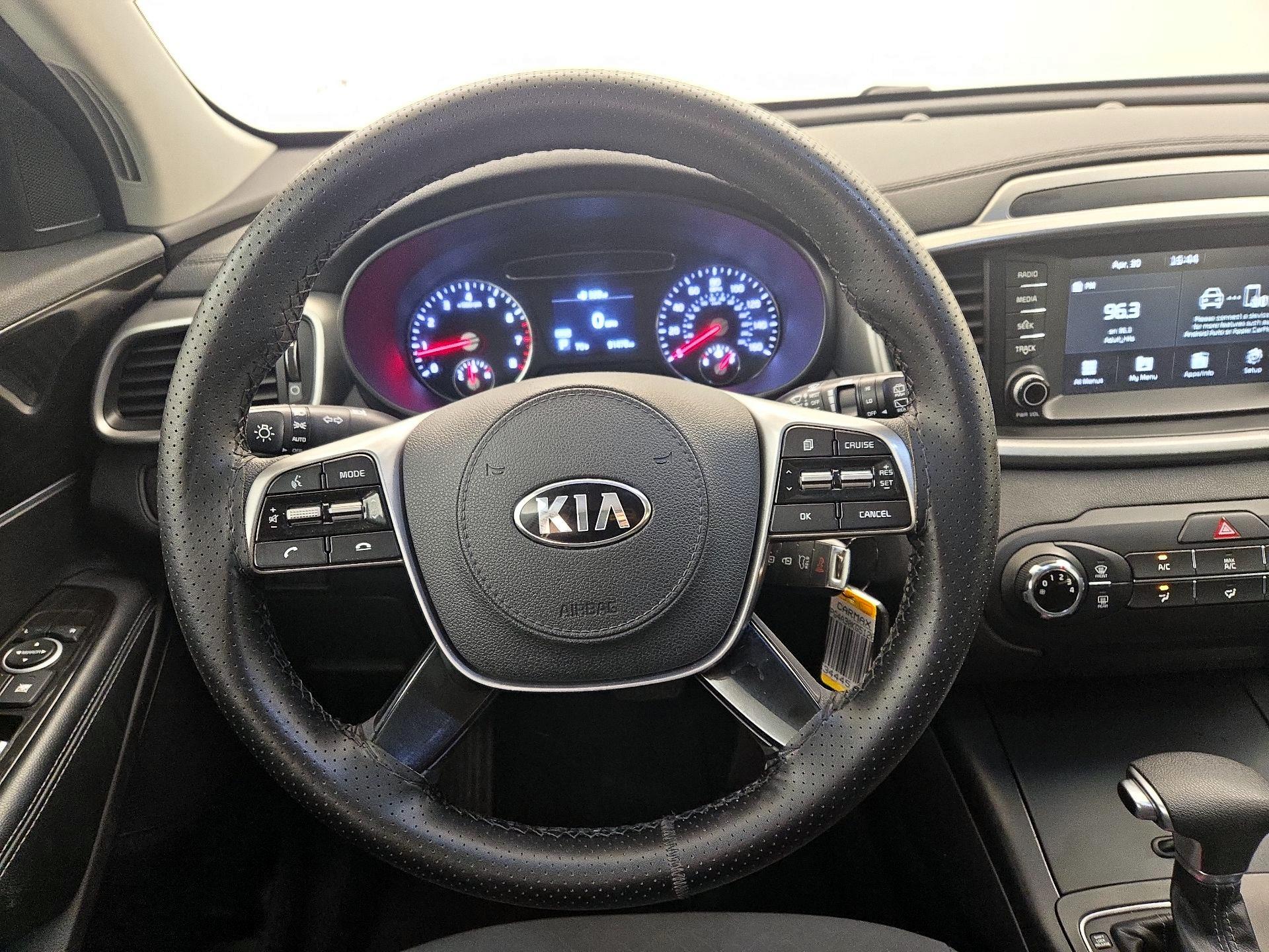 Thumbnail: 2019 Kia Sorento - 10