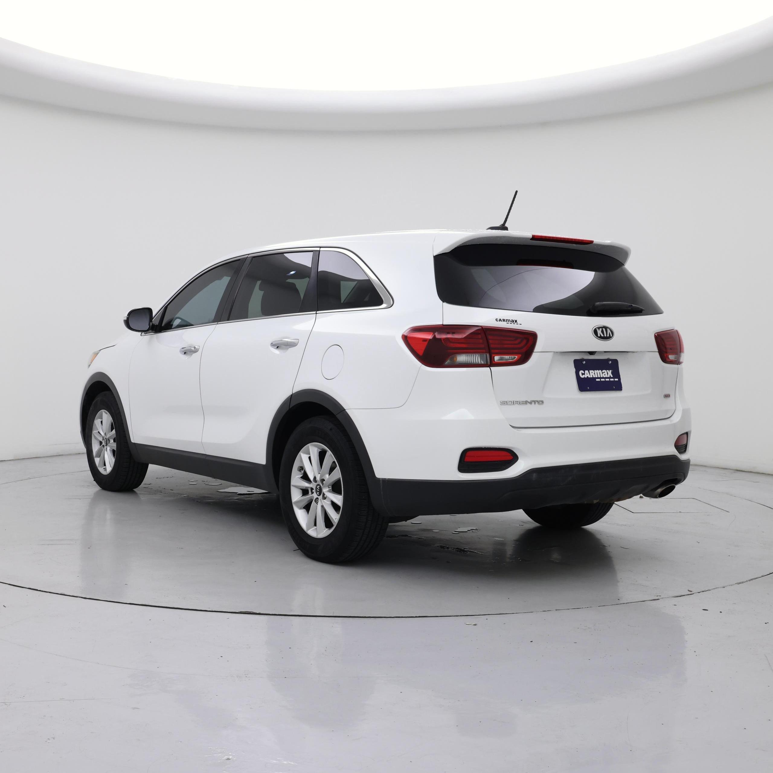 Thumbnail: 2019 Kia Sorento - 2