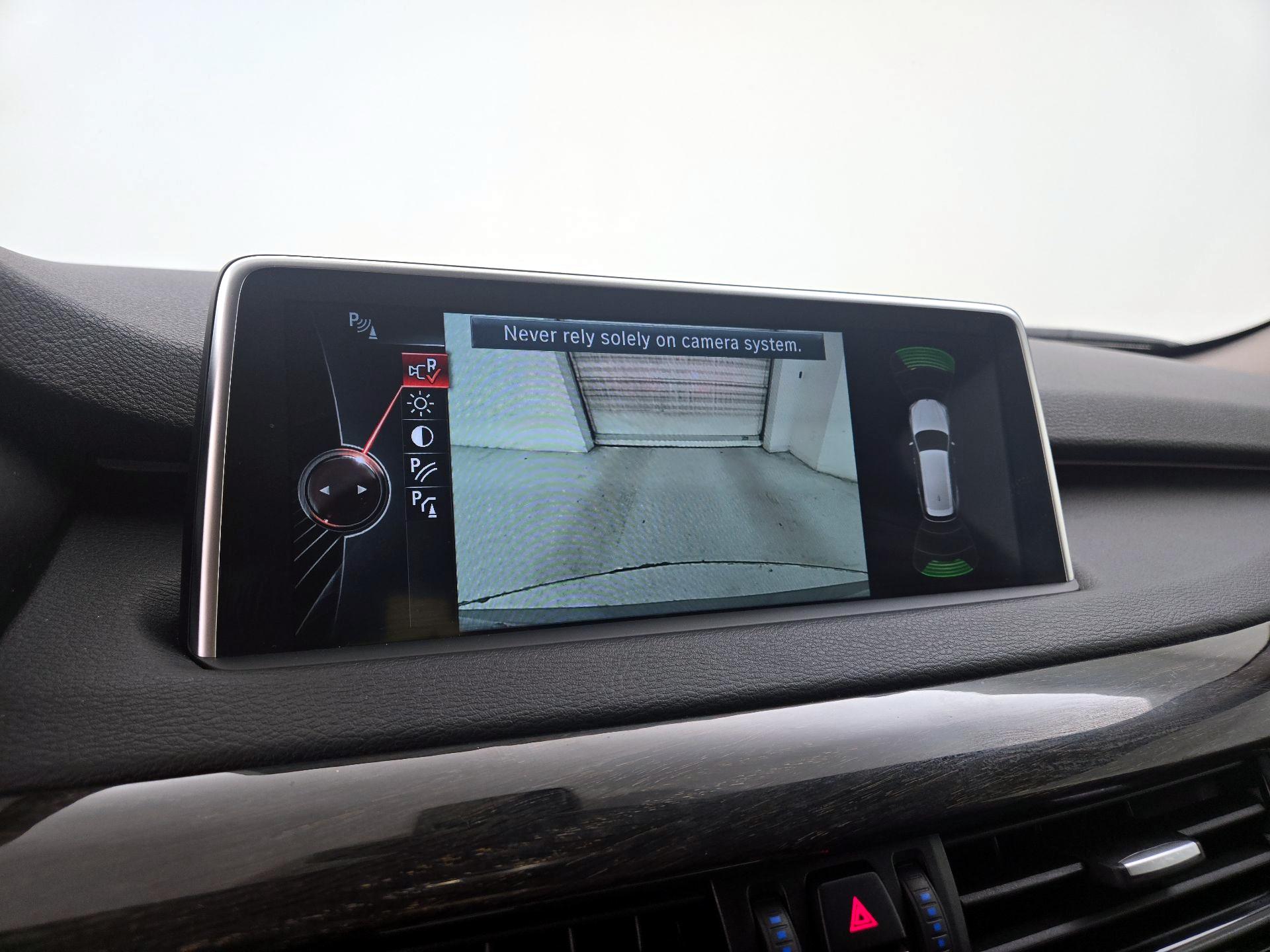 Thumbnail: 2016 BMW X5 - 15