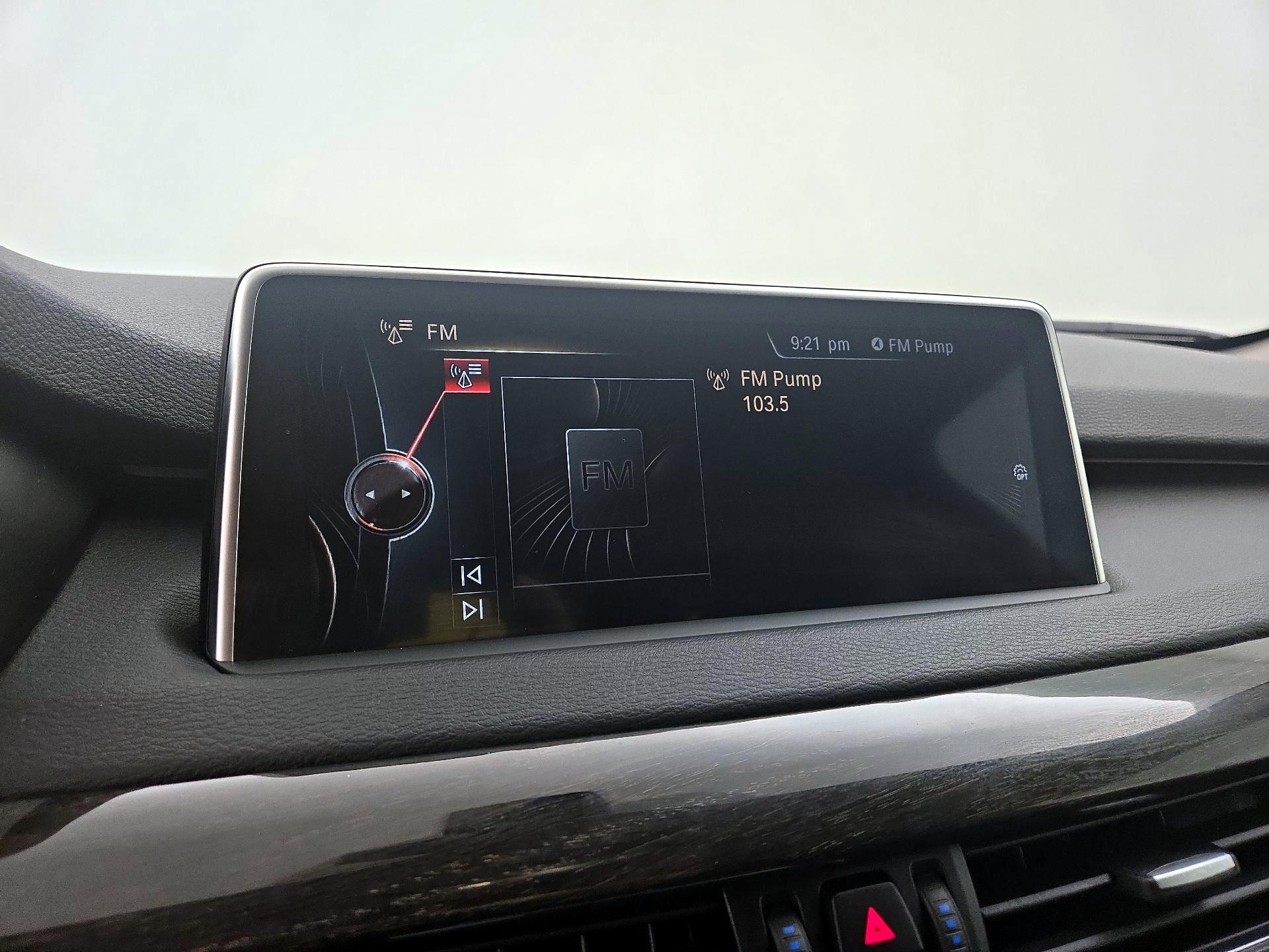 Thumbnail: 2016 BMW X5 - 16