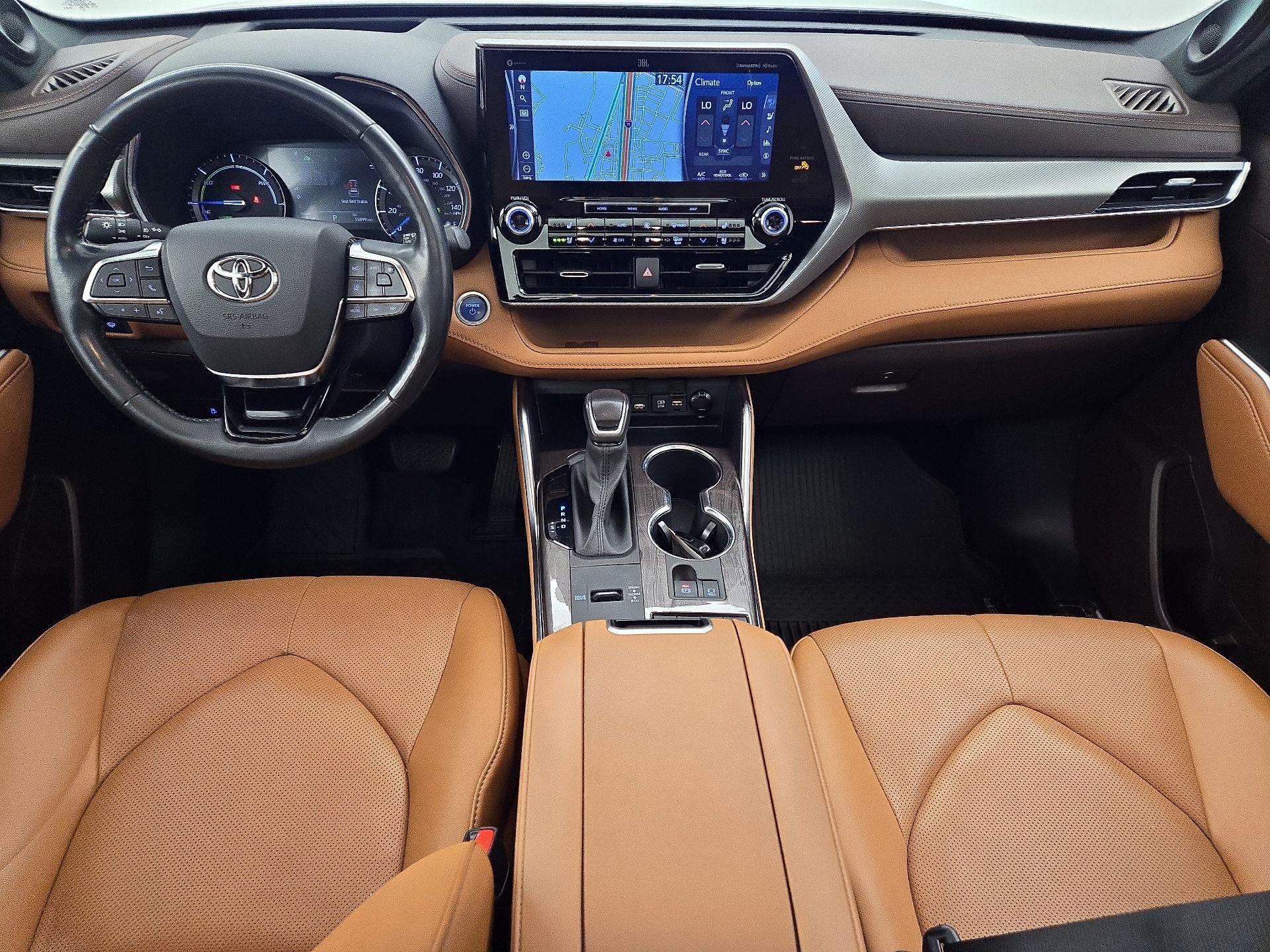 Thumbnail: 2020 Toyota Highlander - 9