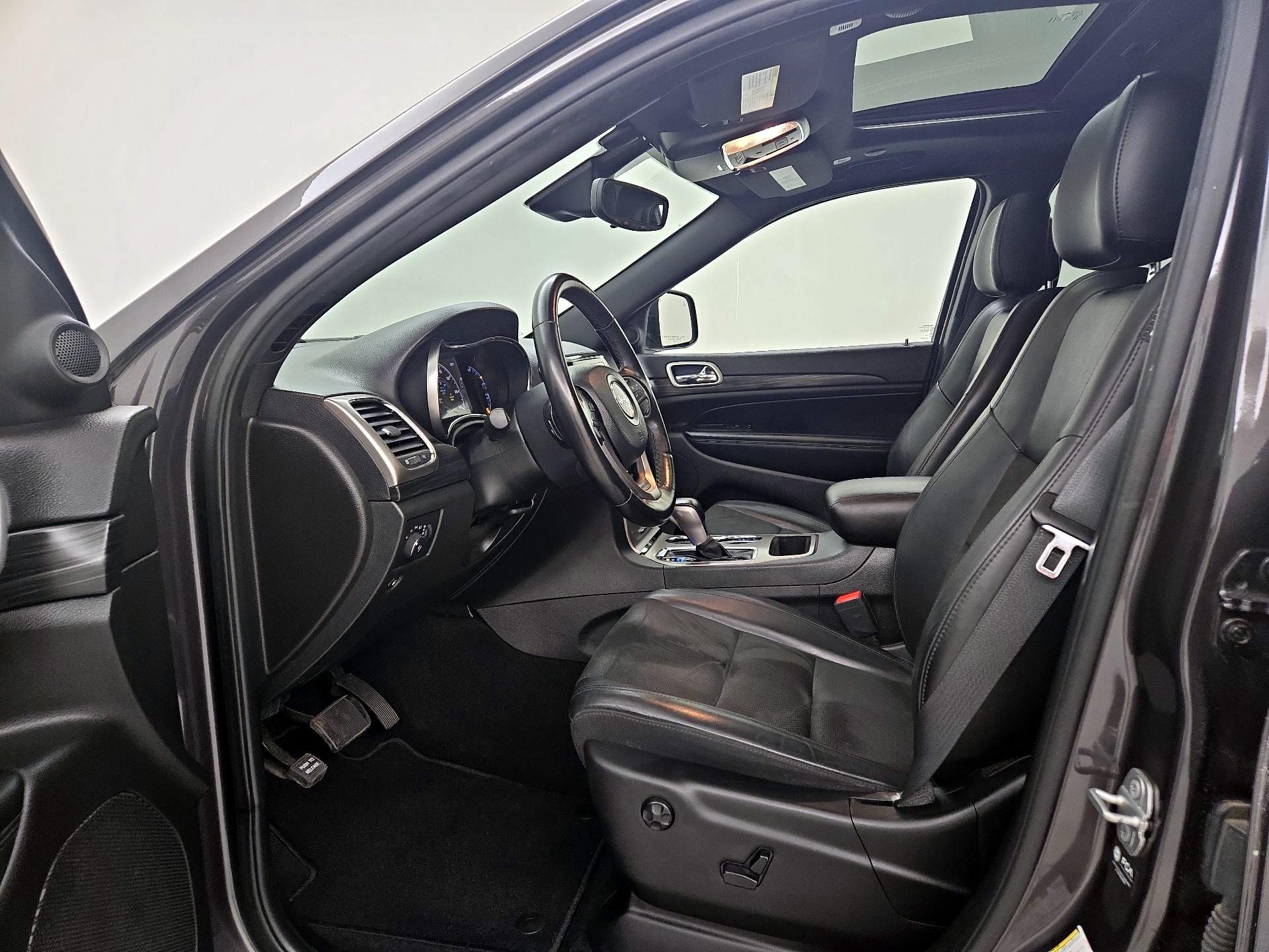 Thumbnail: 2021 Jeep Grand Cherokee - 11