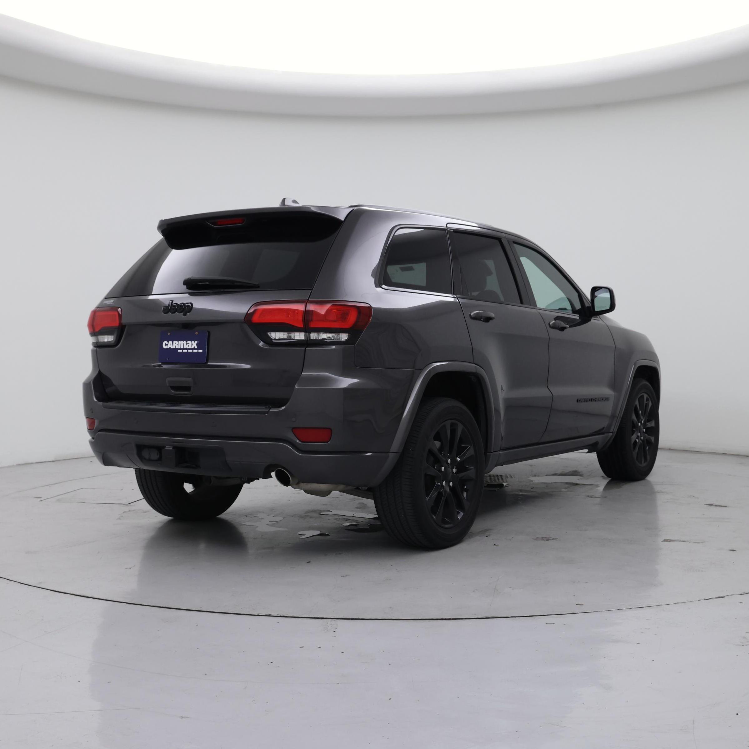 Thumbnail: 2021 Jeep Grand Cherokee - 8