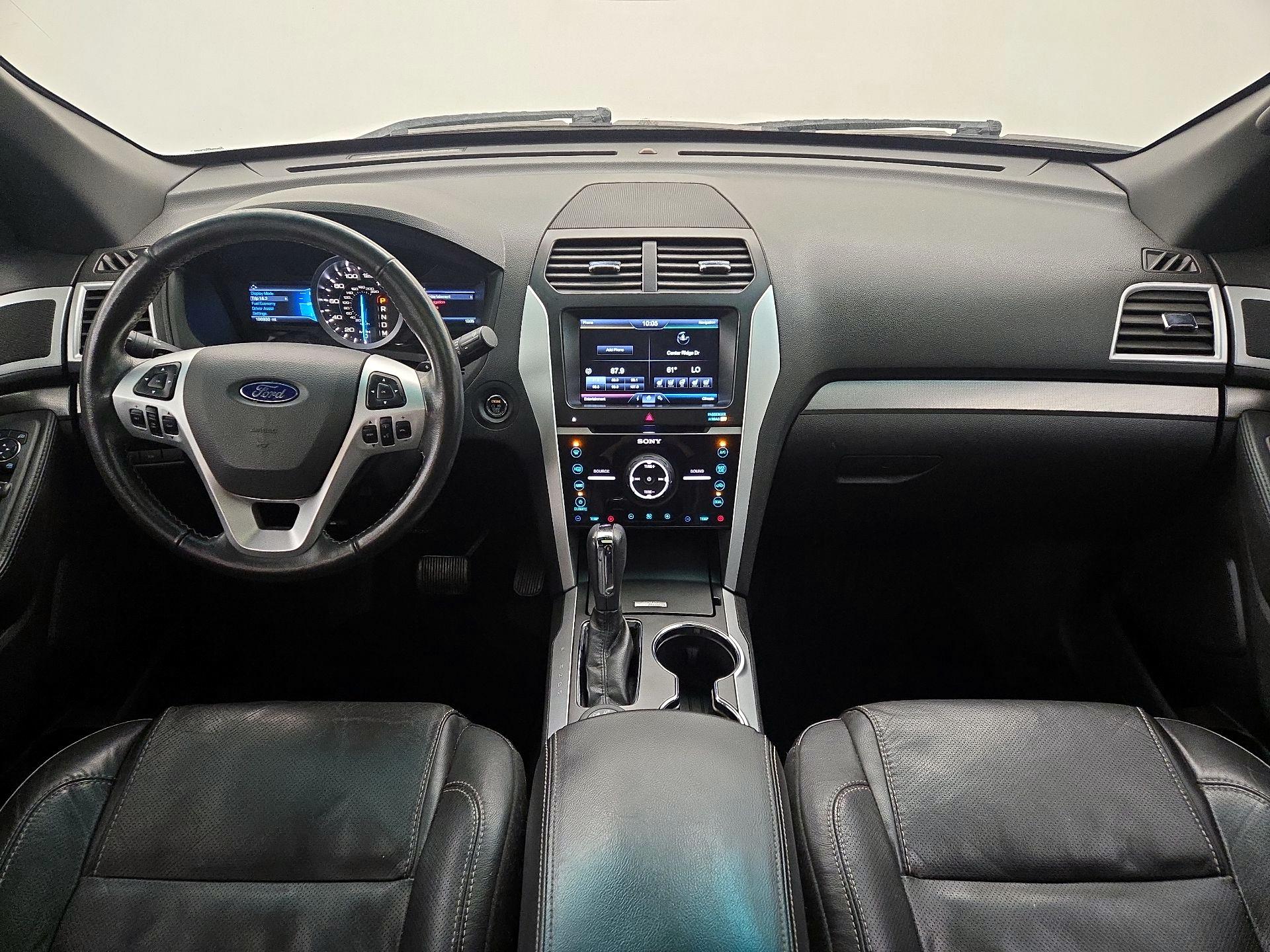 Thumbnail: 2015 Ford Explorer - 9