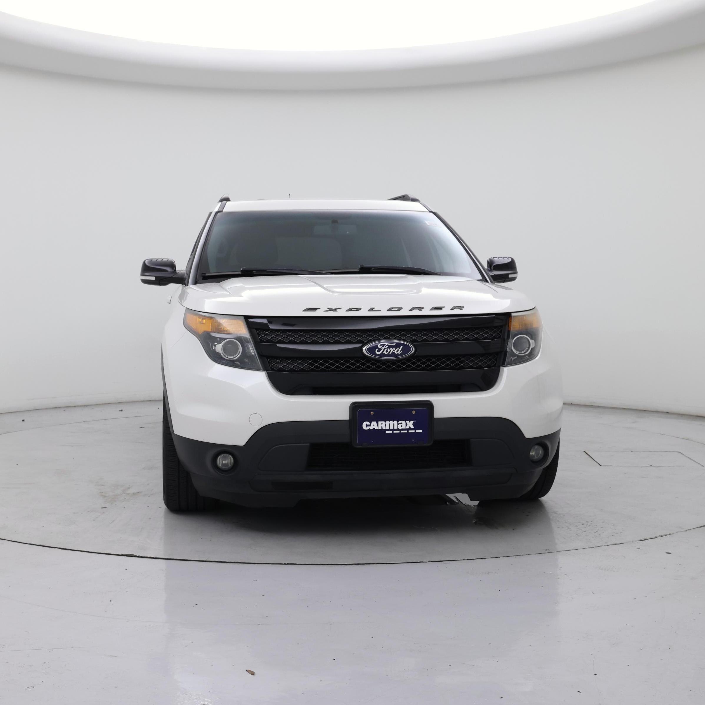 Thumbnail: 2015 Ford Explorer - 5