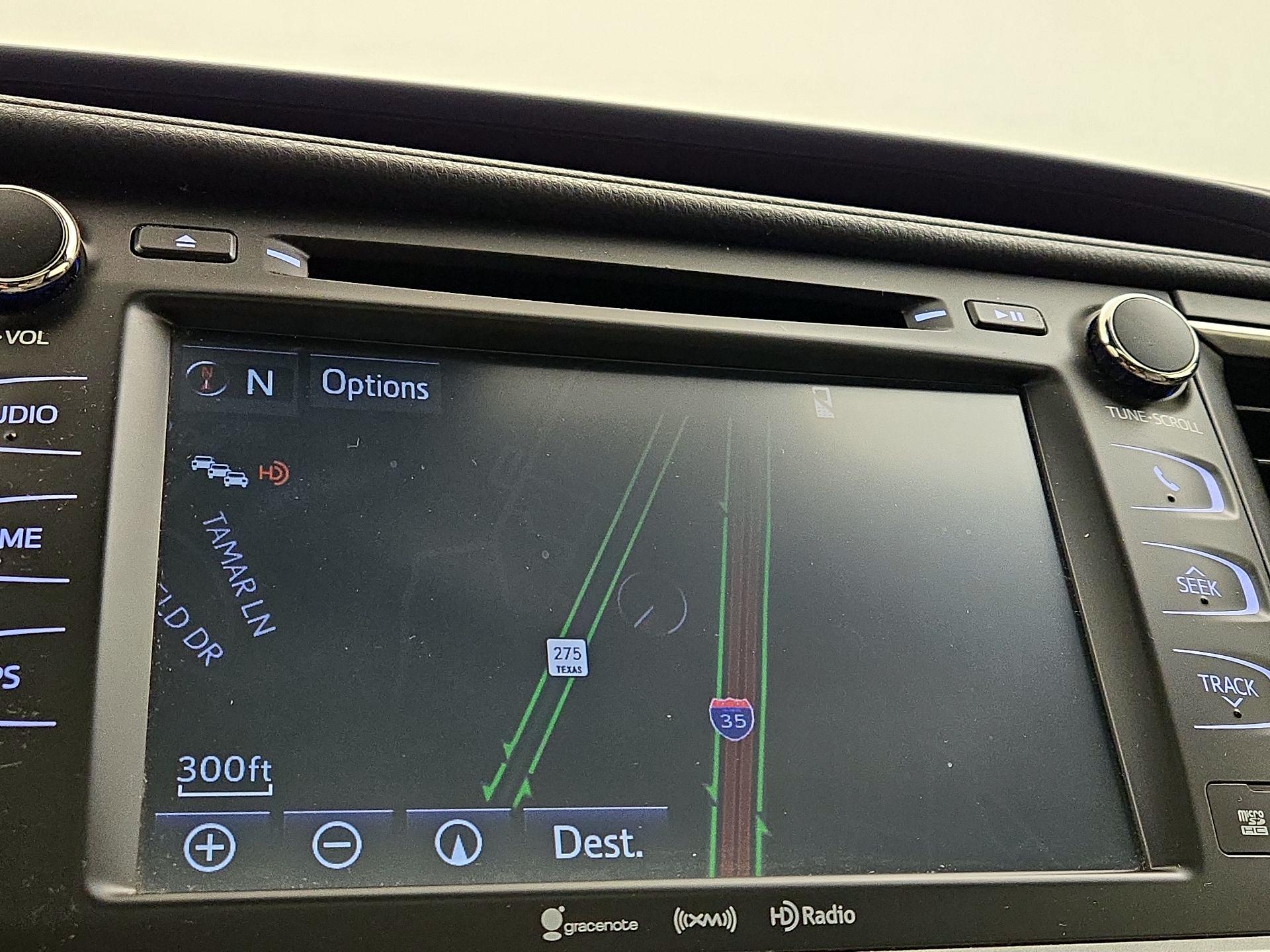 Thumbnail: 2019 Toyota Highlander - 14