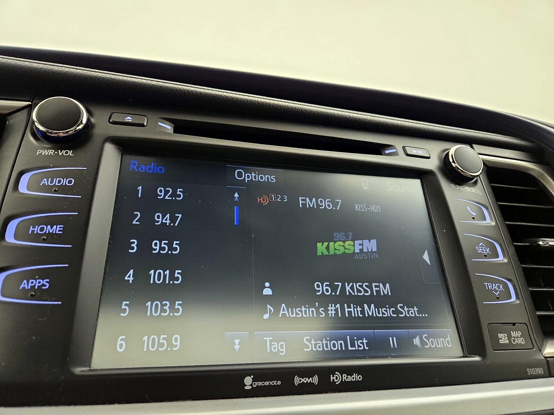 Thumbnail: 2019 Toyota Highlander - 16