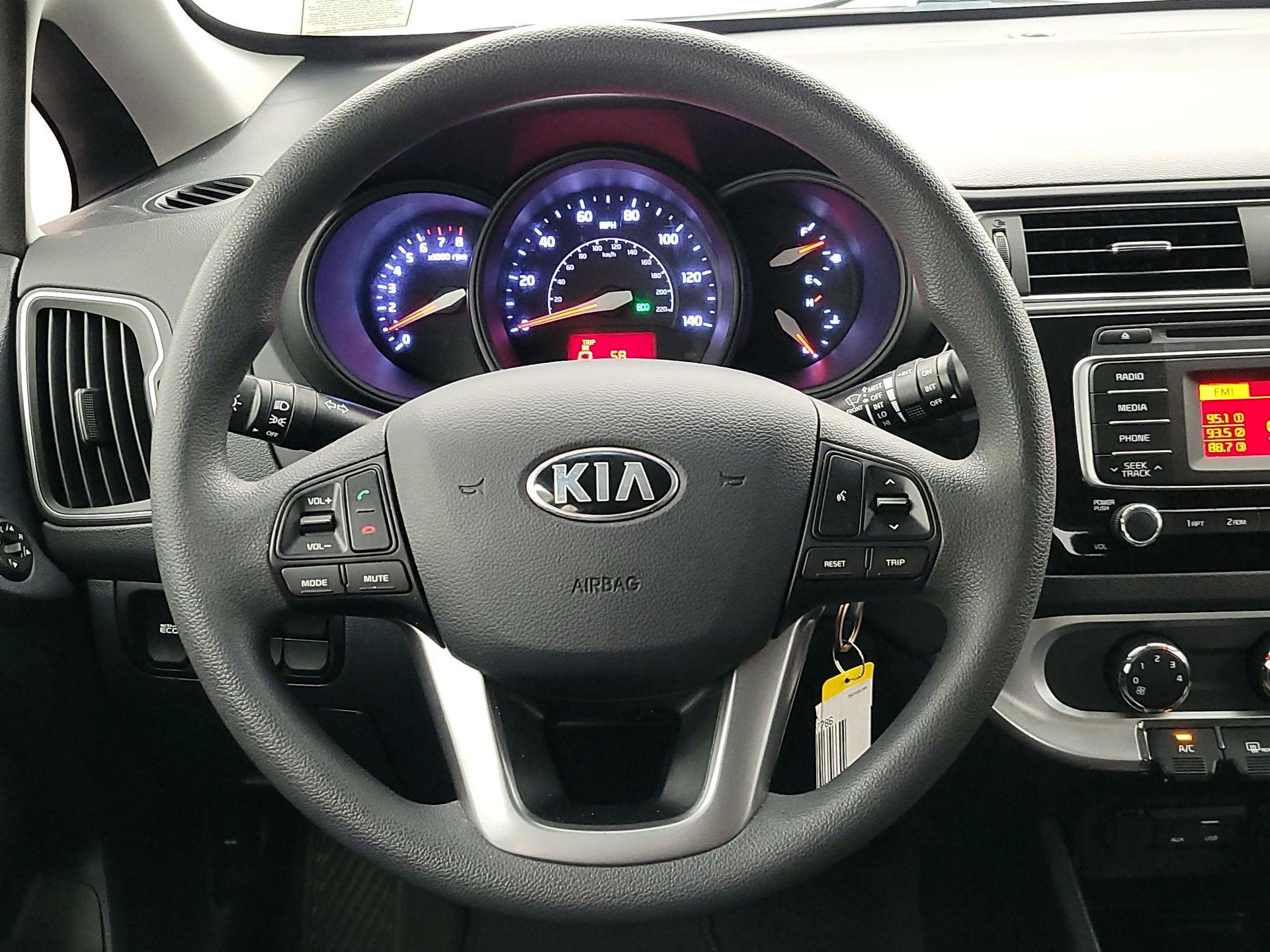 Thumbnail: 2017 Kia Rio5 - 10