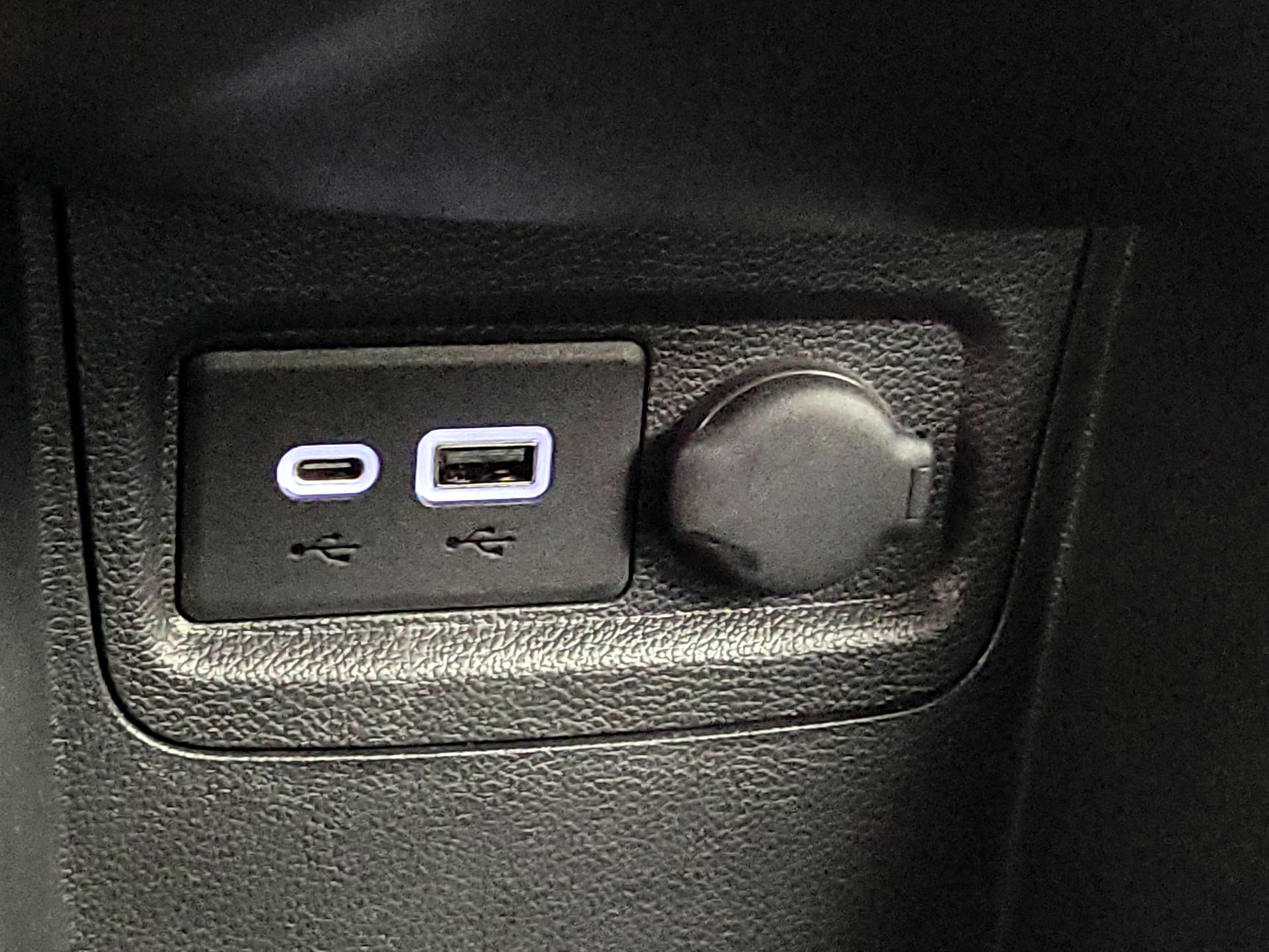 Thumbnail: 2022 Chevrolet Spark - 18