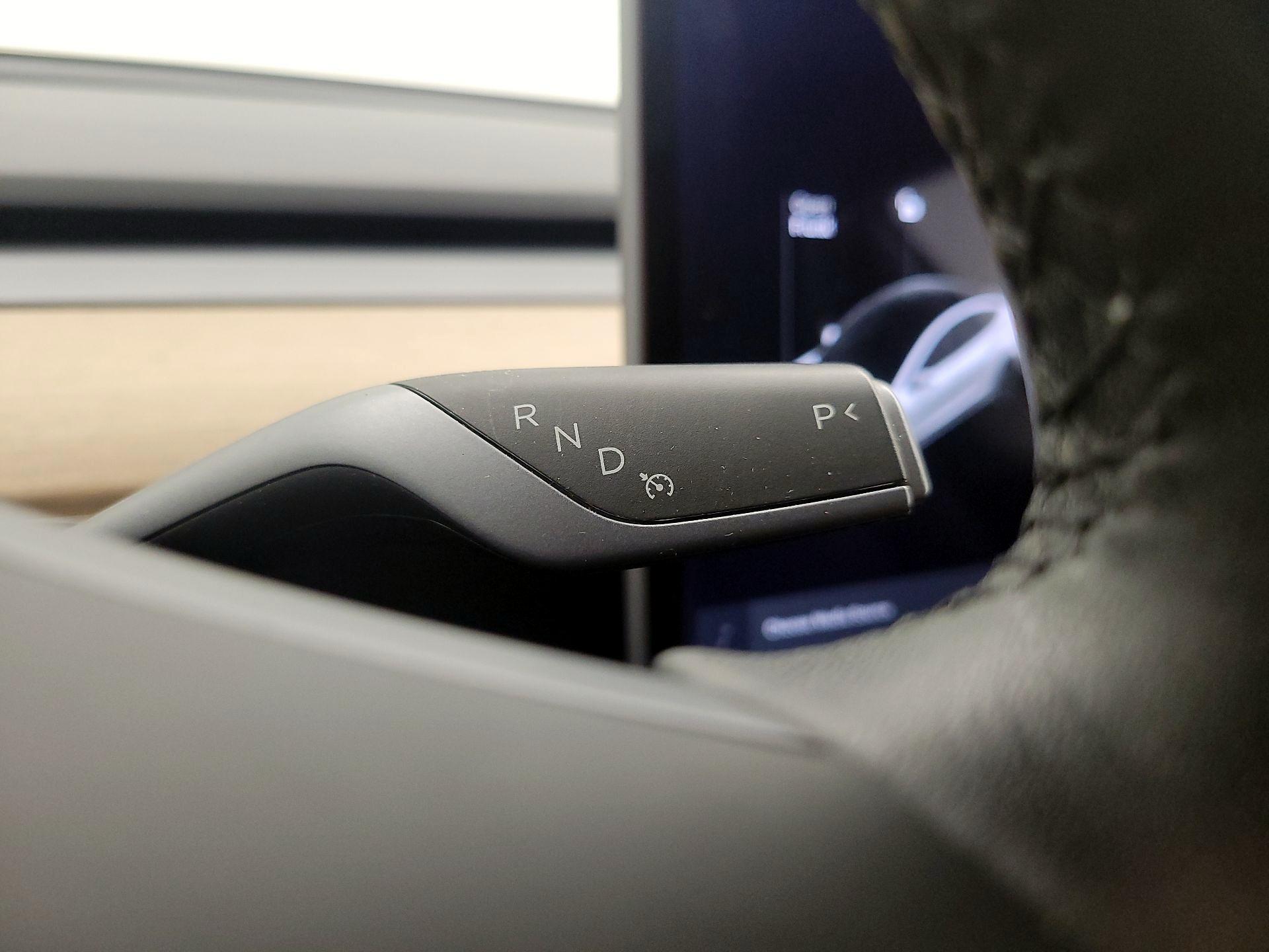 Thumbnail: 2020 Tesla Model 3 - 17