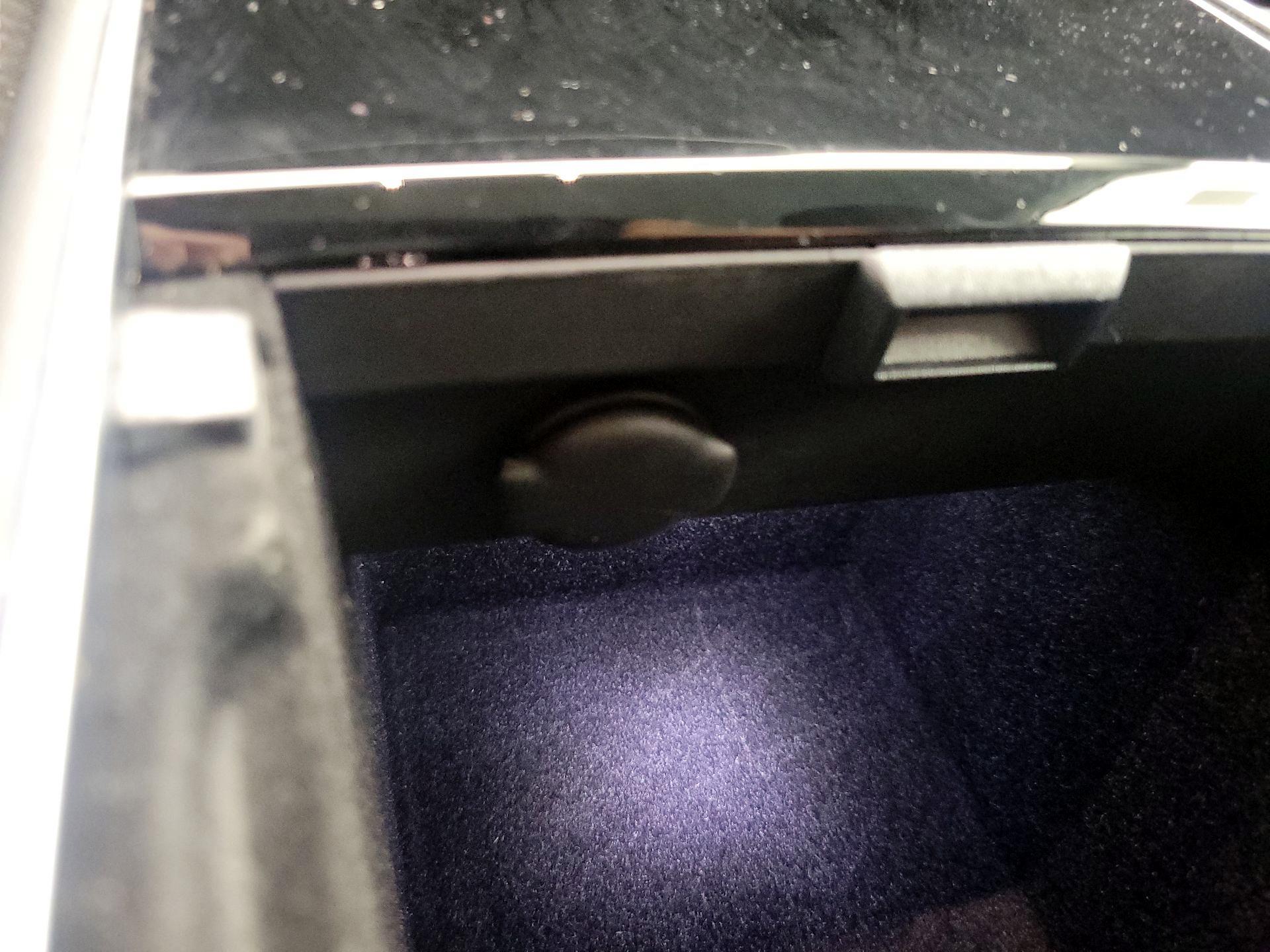 Thumbnail: 2020 Tesla Model 3 - 18