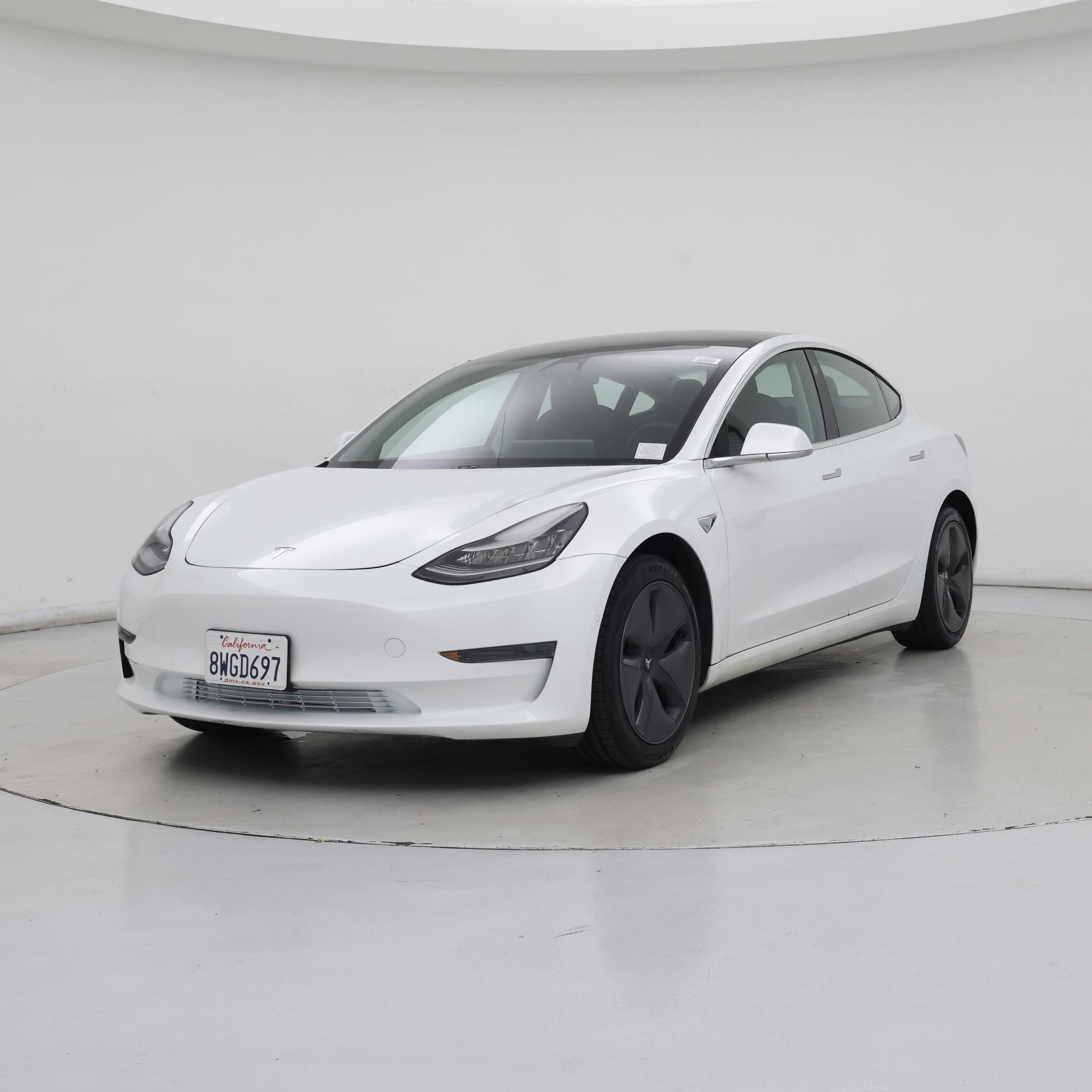 Thumbnail: 2020 Tesla Model 3 - 4