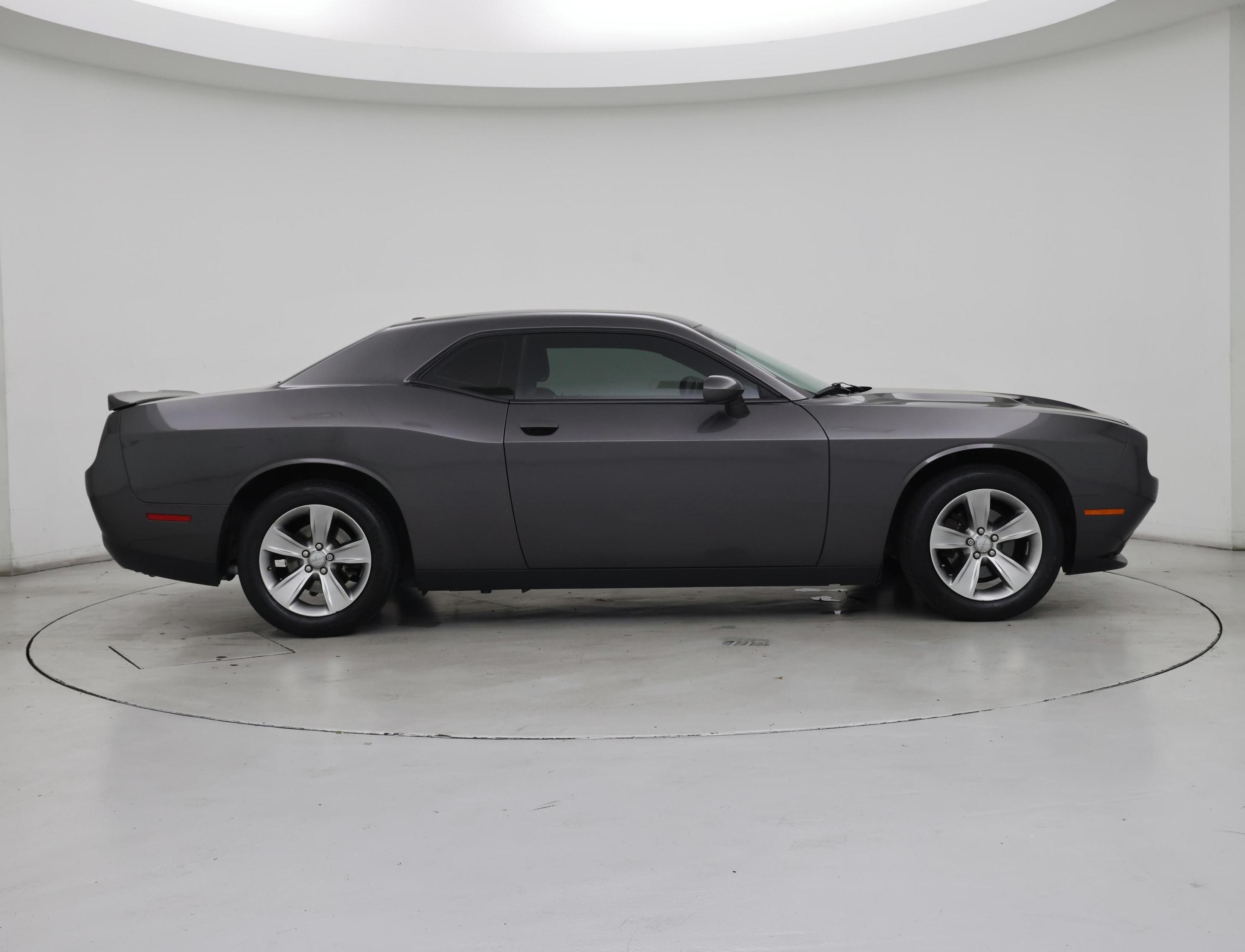 Thumbnail: 2021 Dodge Challenger - 7