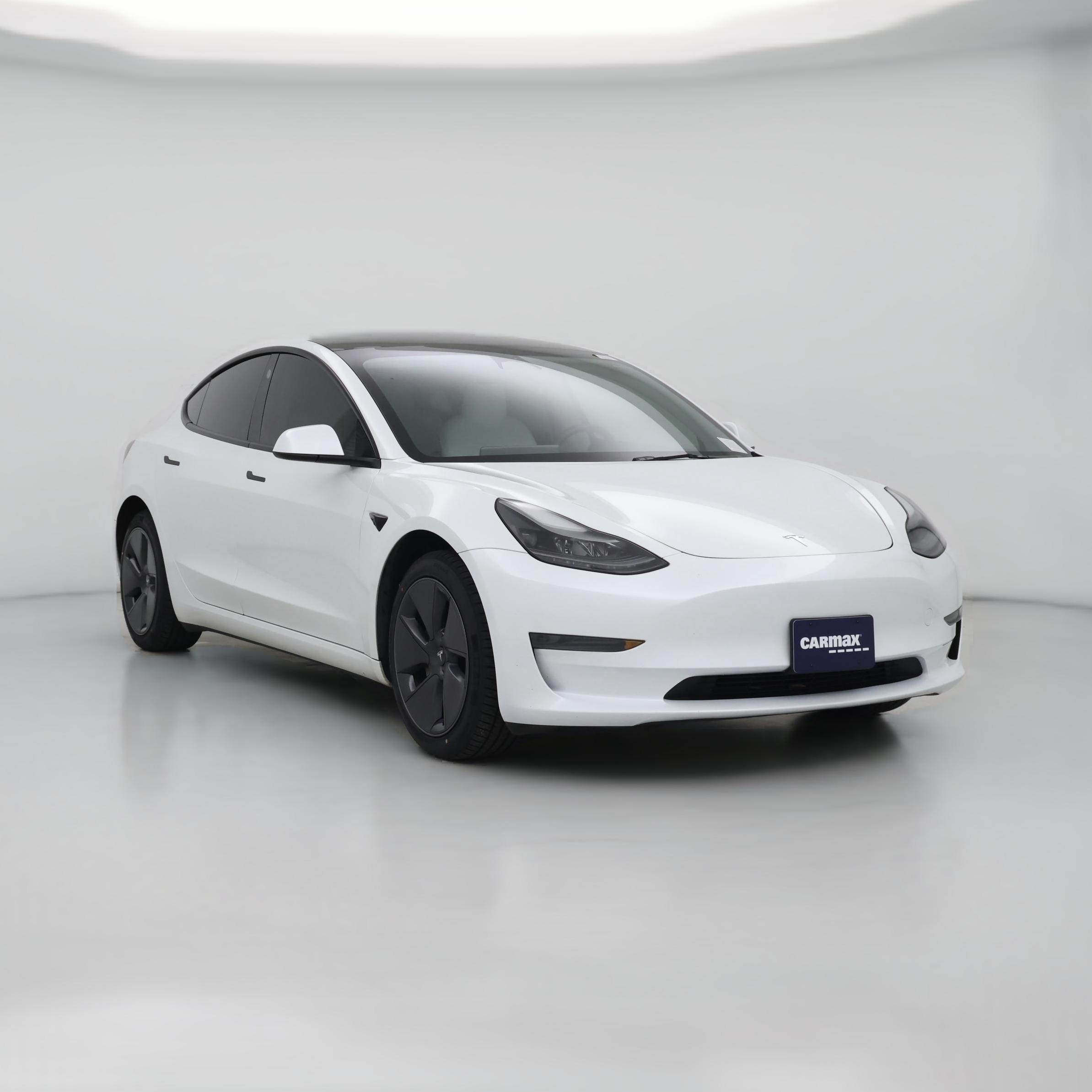 Thumbnail: 2023 Tesla Model 3 - 1