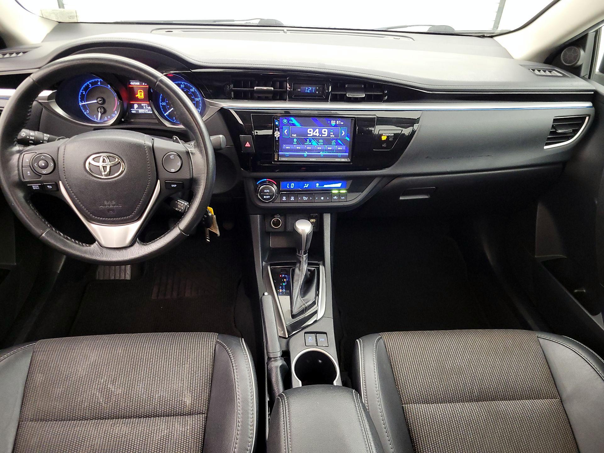 Thumbnail: 2014 Toyota Corolla - 9