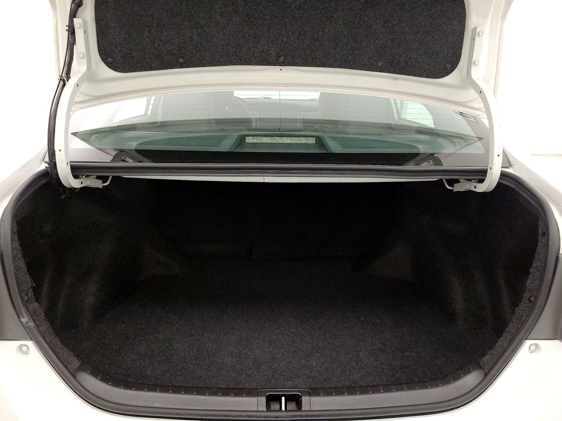 Thumbnail: 2014 Toyota Corolla - 20