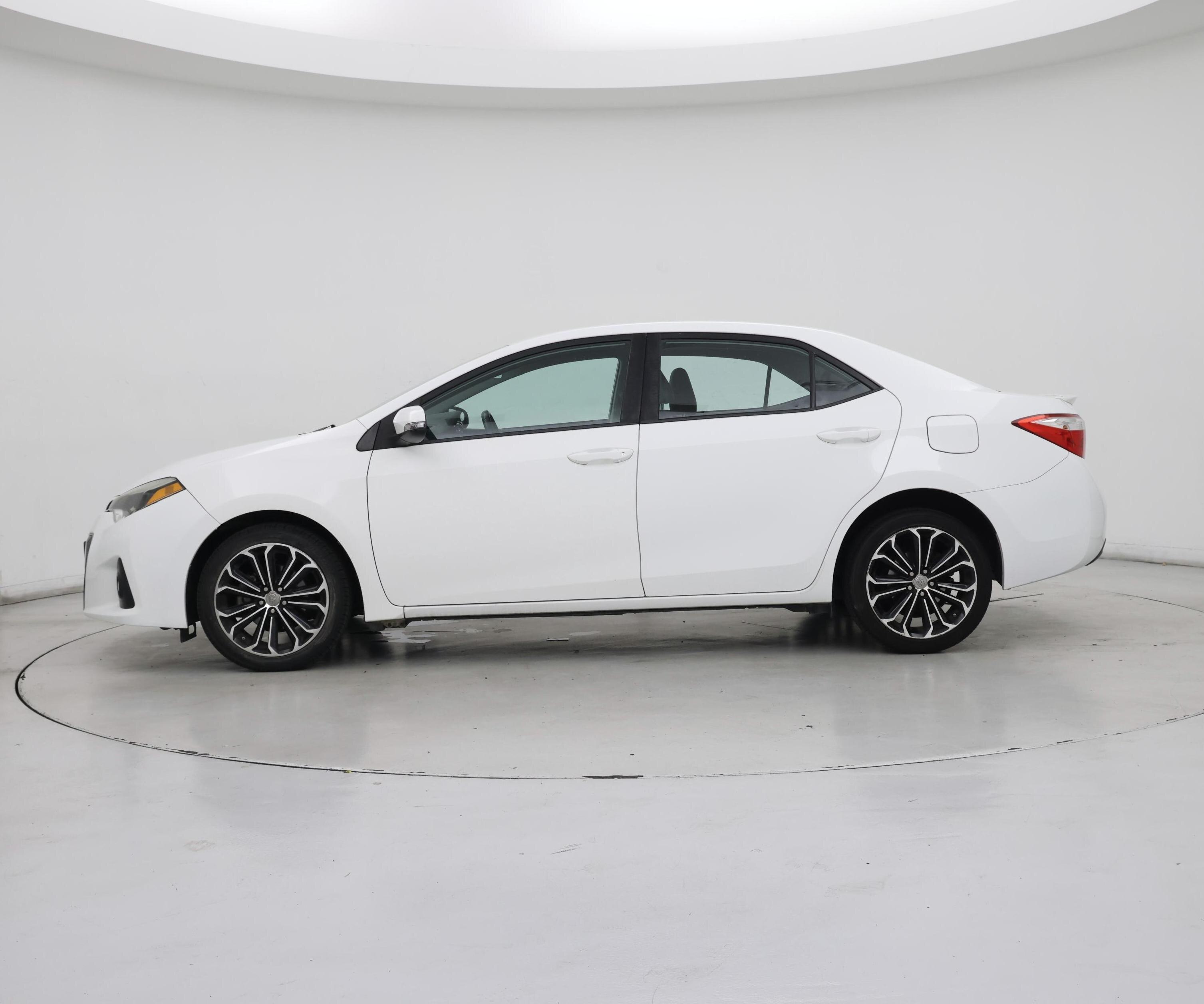 Thumbnail: 2014 Toyota Corolla - 3