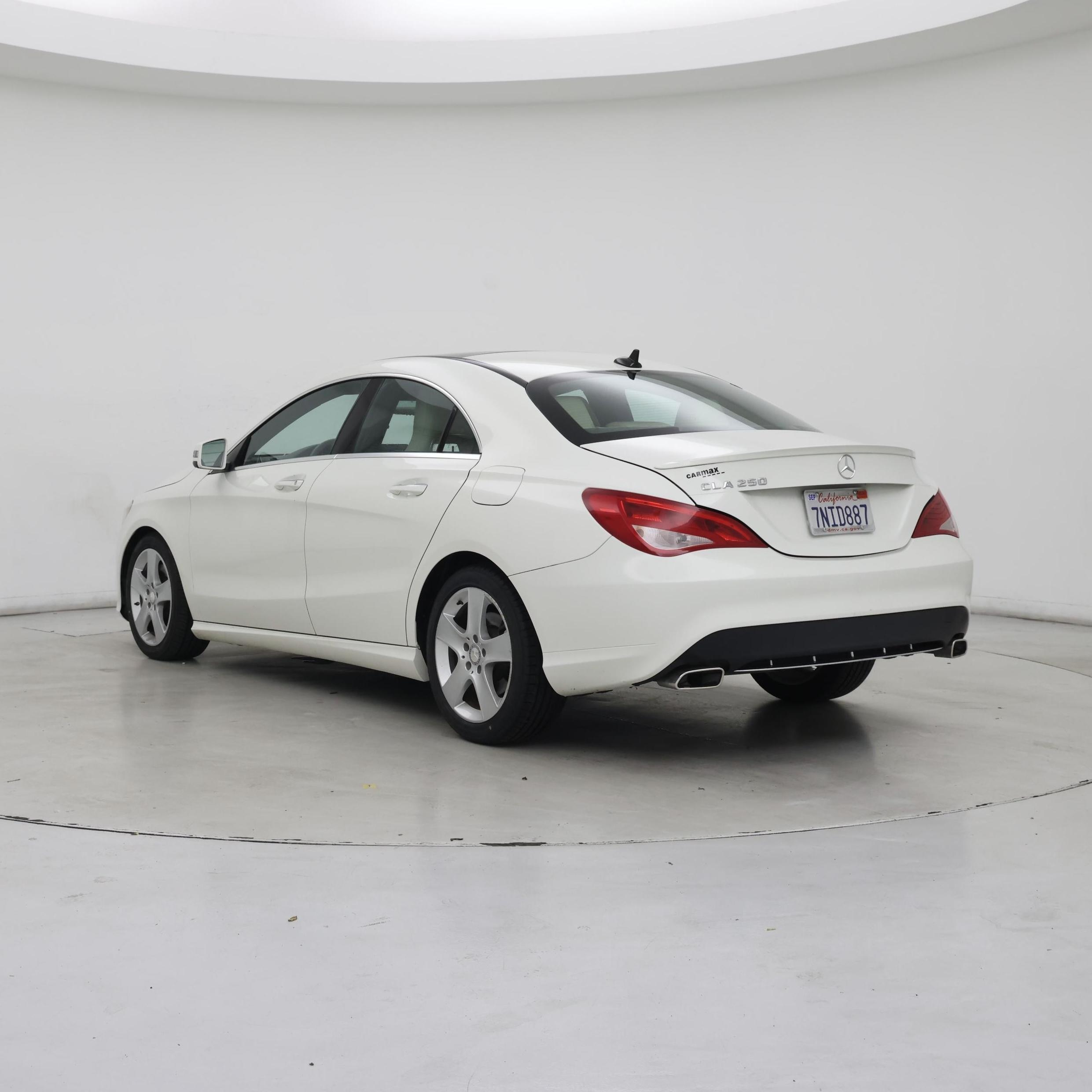 Thumbnail: 2015 Mercedes-Benz CLA - 2