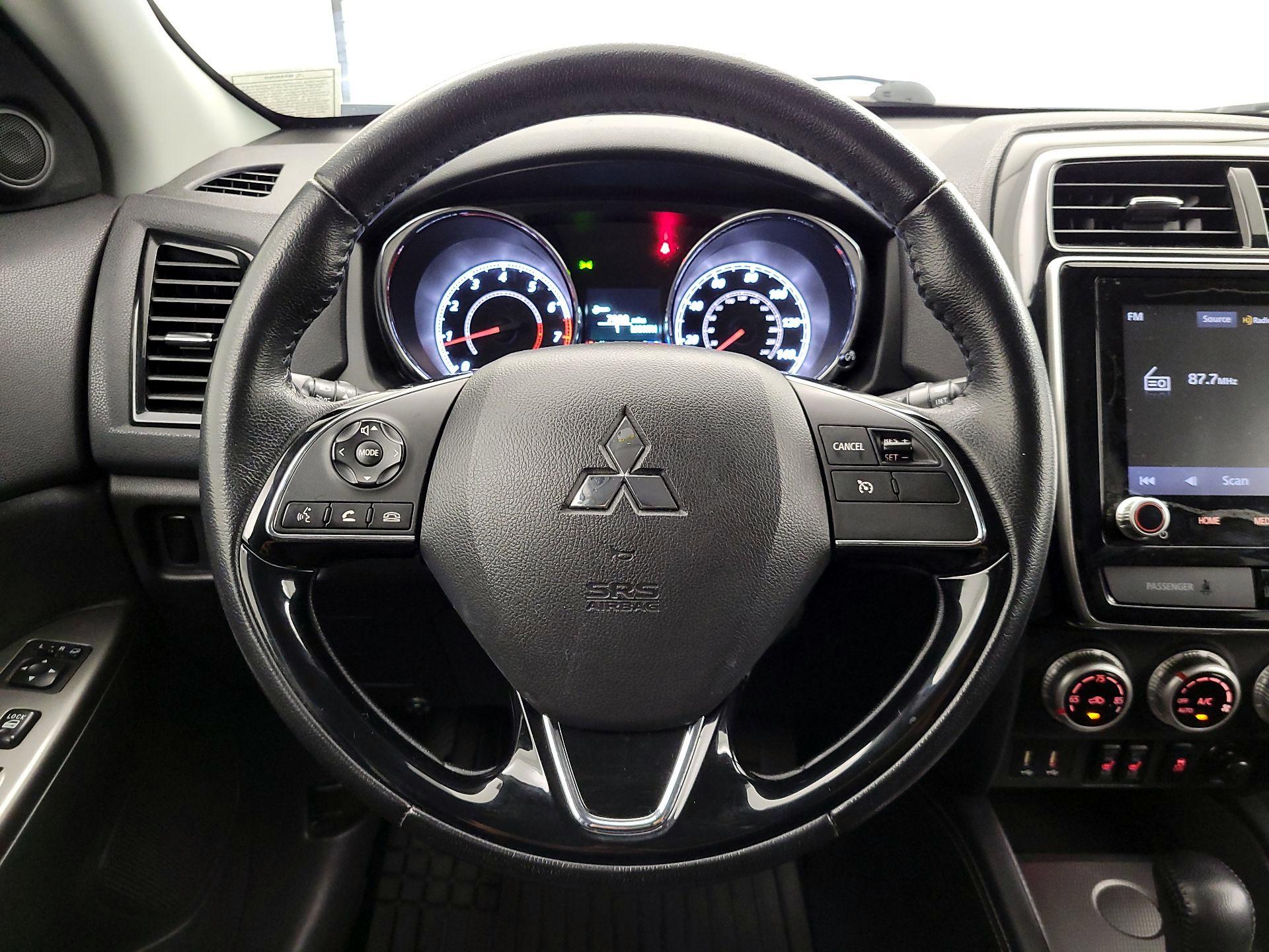 Thumbnail: 2020 Mitsubishi Outlander Sport - 10